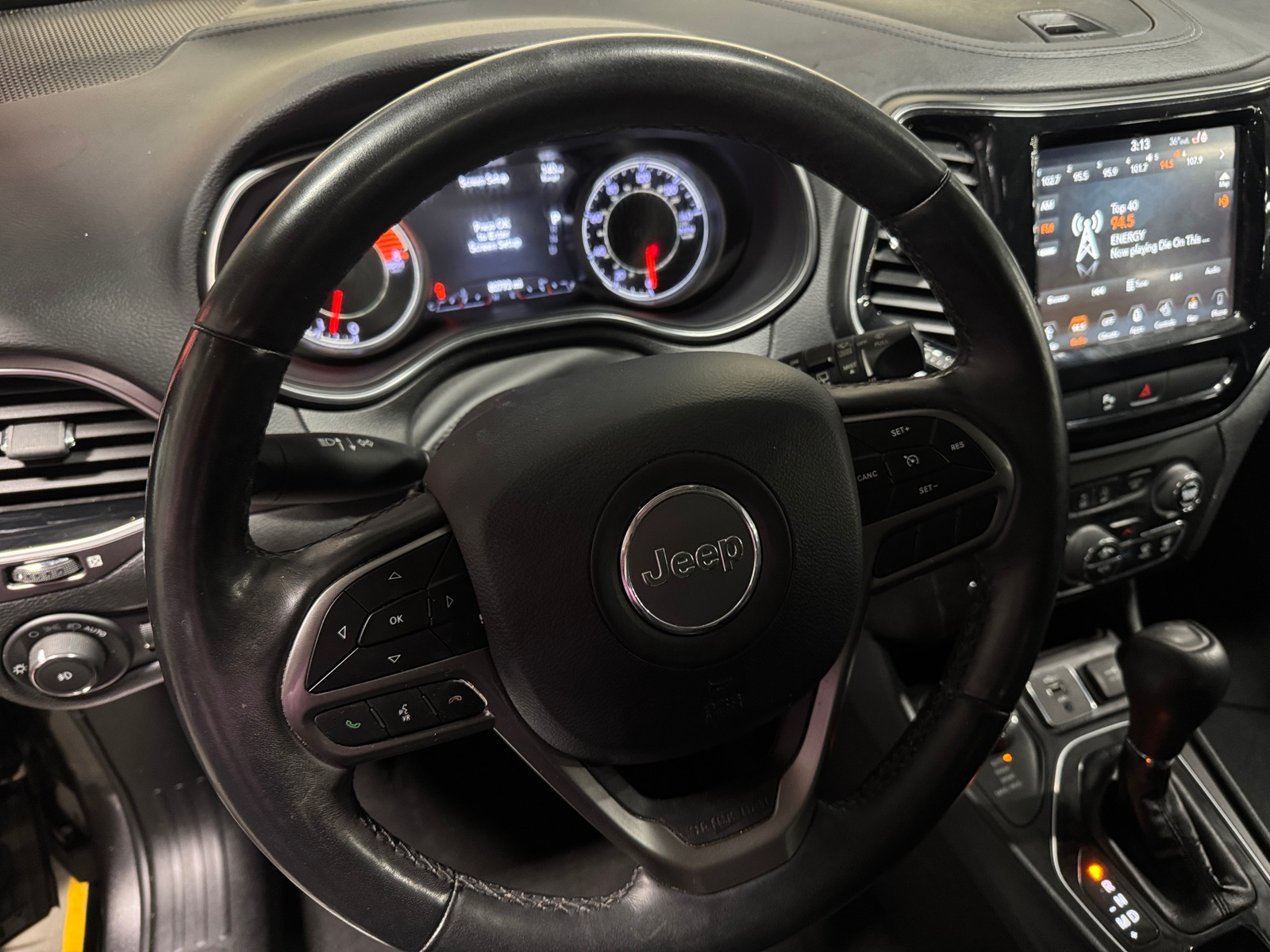 Thumbnail: 2019 Jeep Cherokee - 4