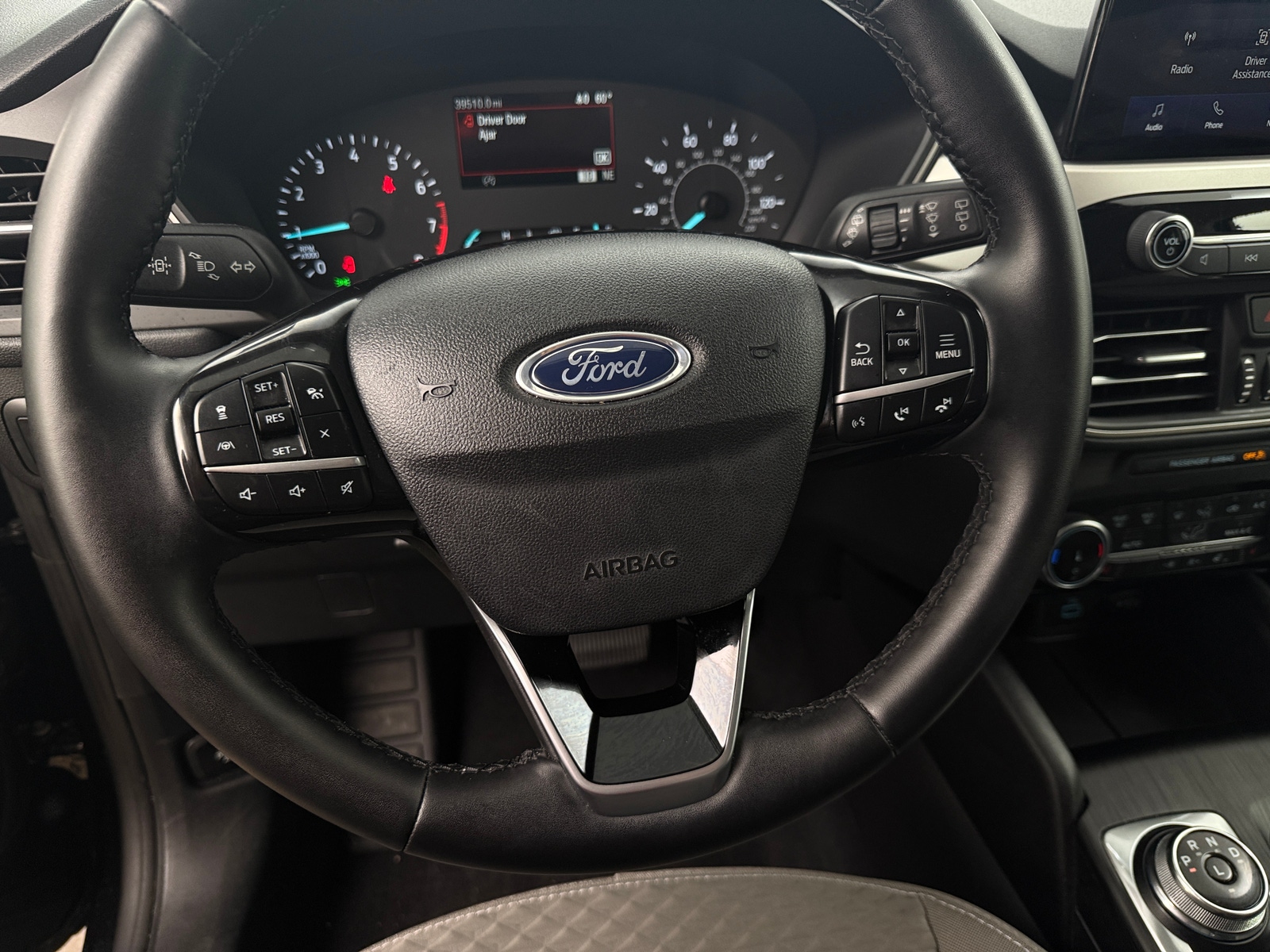 Thumbnail: 2022 Ford Escape - 5