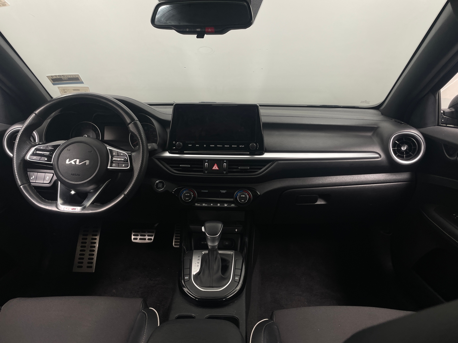 Thumbnail: 2023 Kia Forte - 2