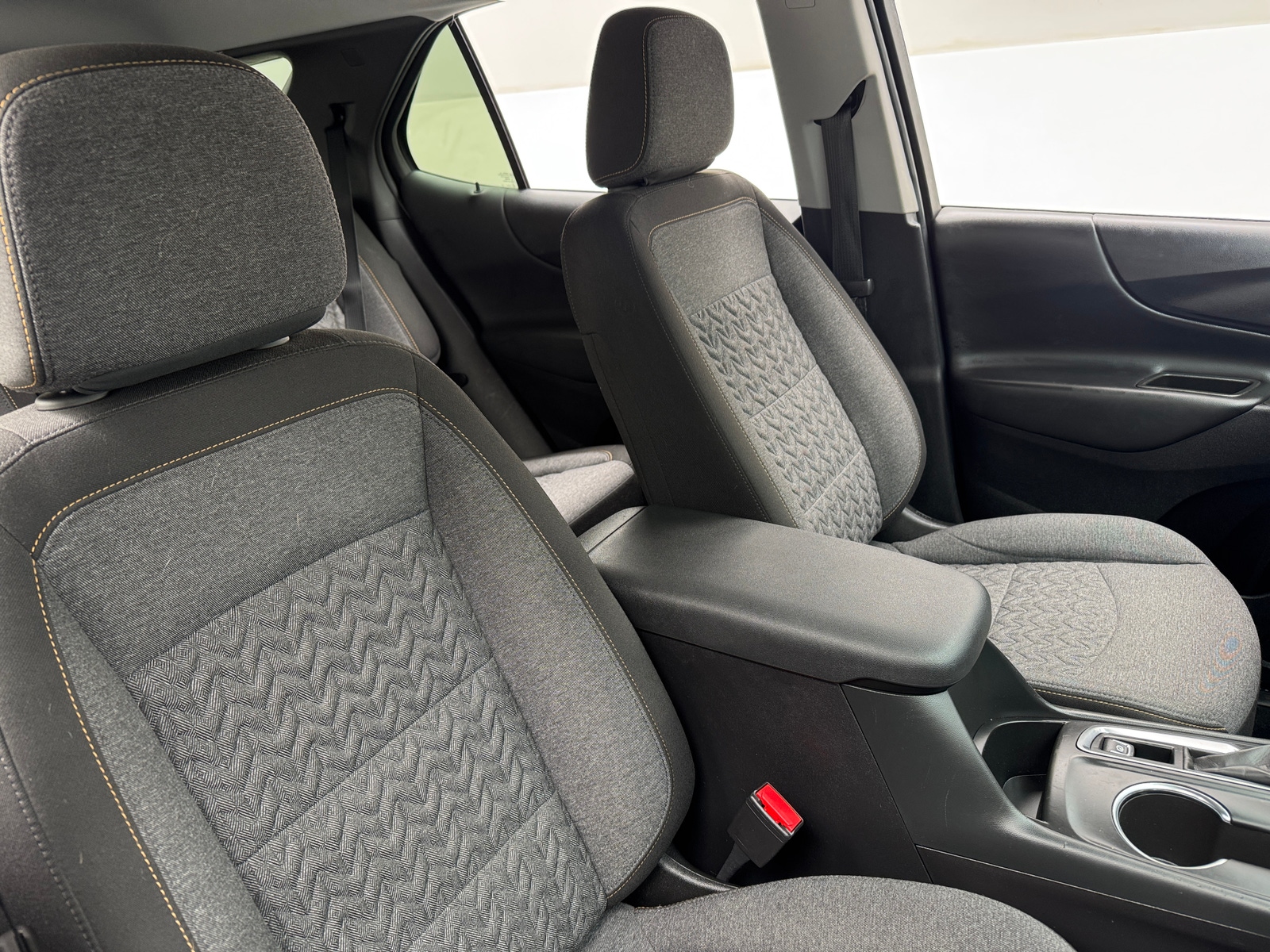 Thumbnail: 2024 Chevrolet Equinox - 2