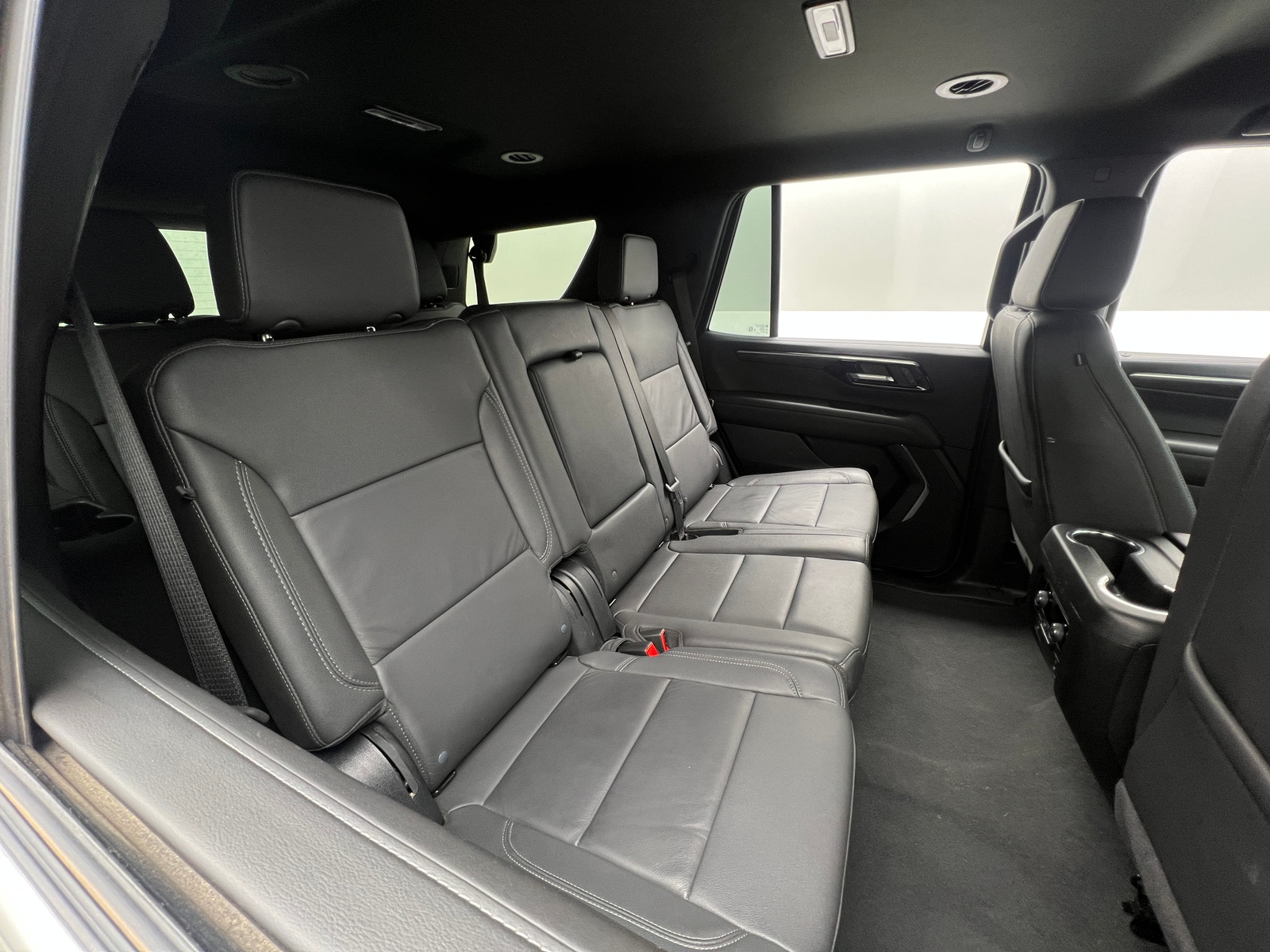 Thumbnail: 2025 Chevrolet Tahoe - 5