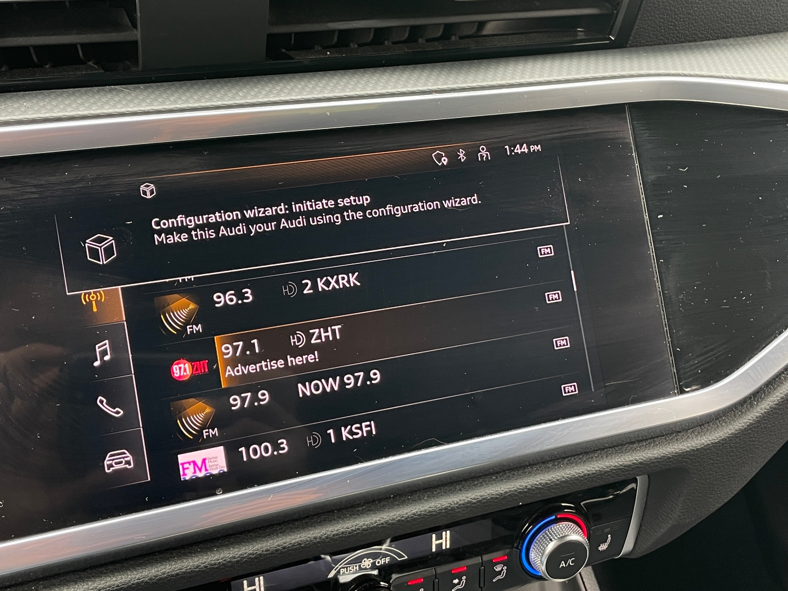 Thumbnail: 2022 Audi Q3 - 3