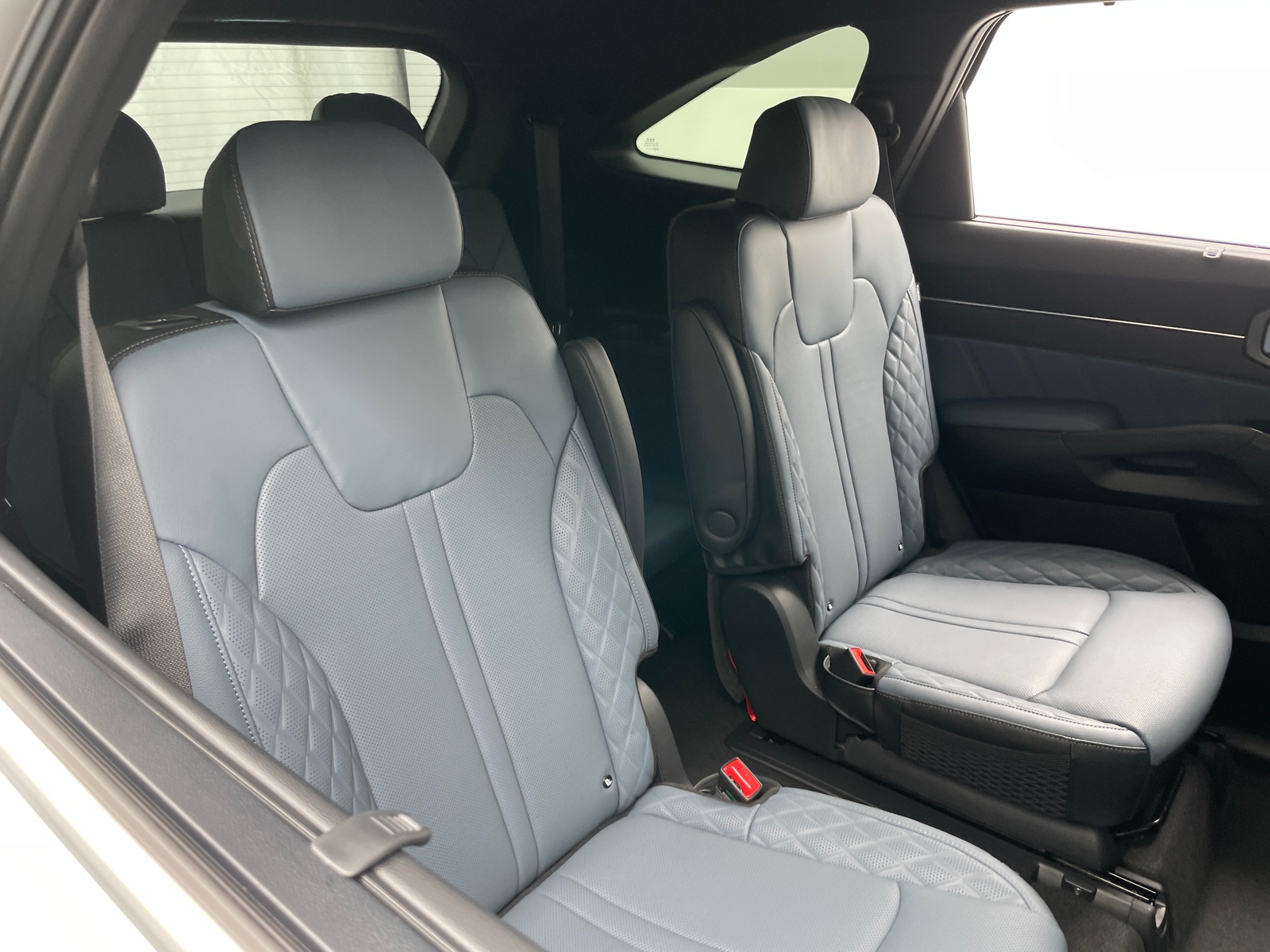 Thumbnail: 2025 Kia Sorento - 5