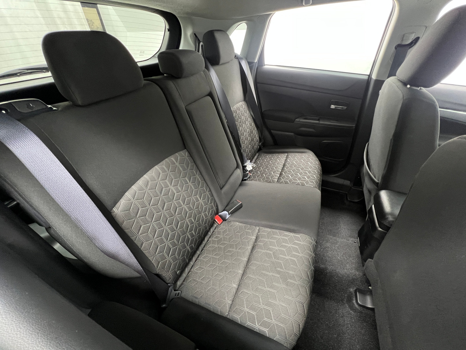 Thumbnail: 2024 Mitsubishi Outlander Sport - 6