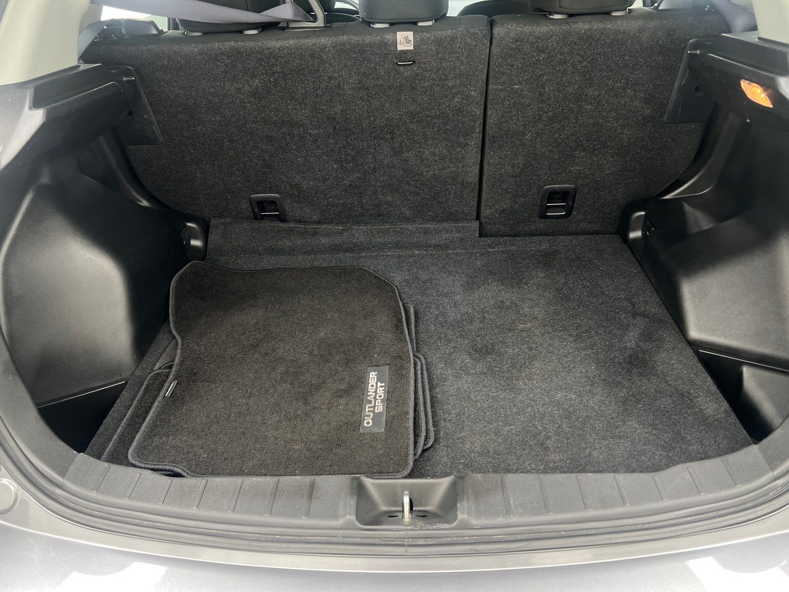 Thumbnail: 2024 Mitsubishi Outlander Sport - 7