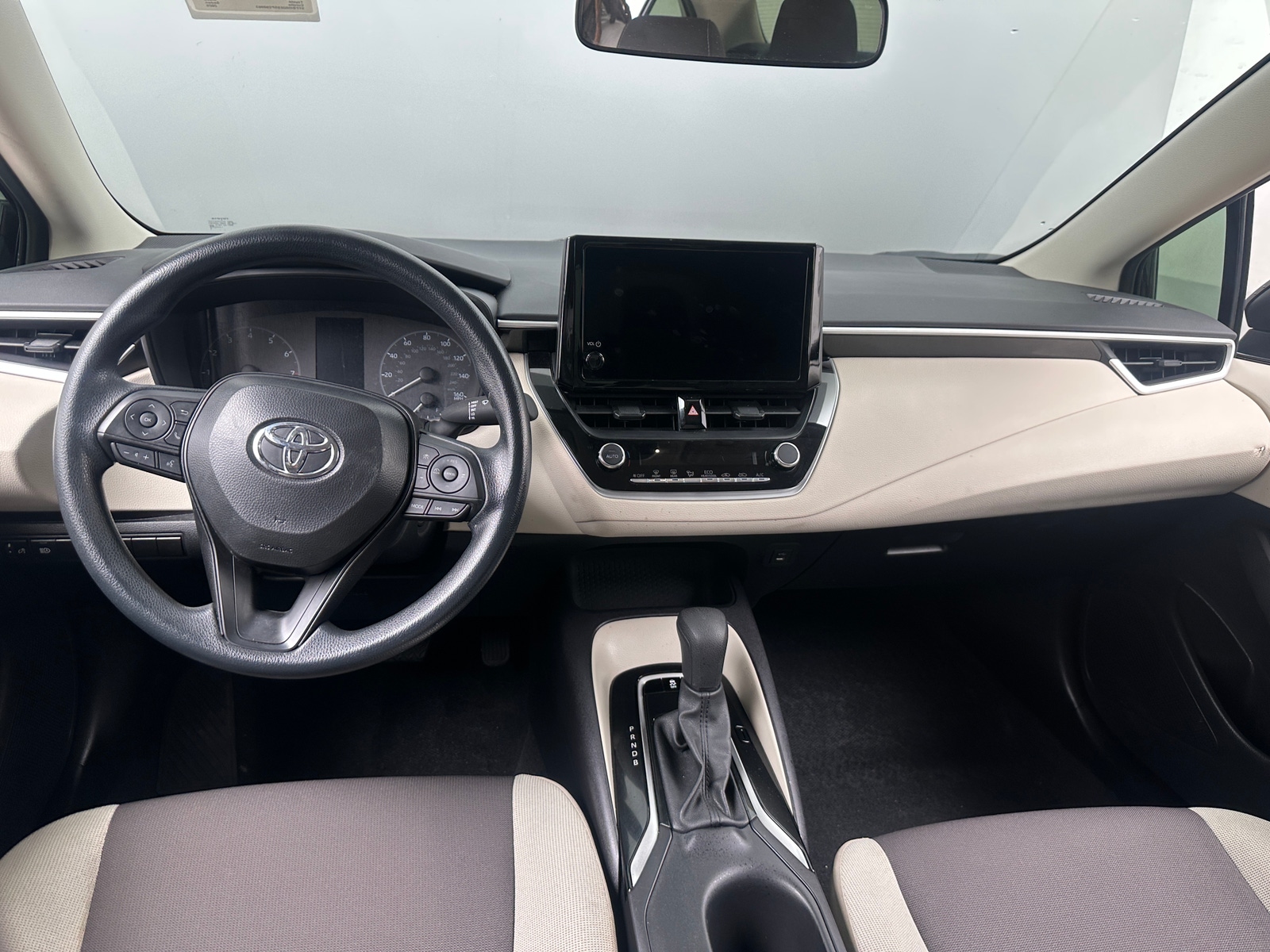 Thumbnail: 2025 Toyota Corolla - 3