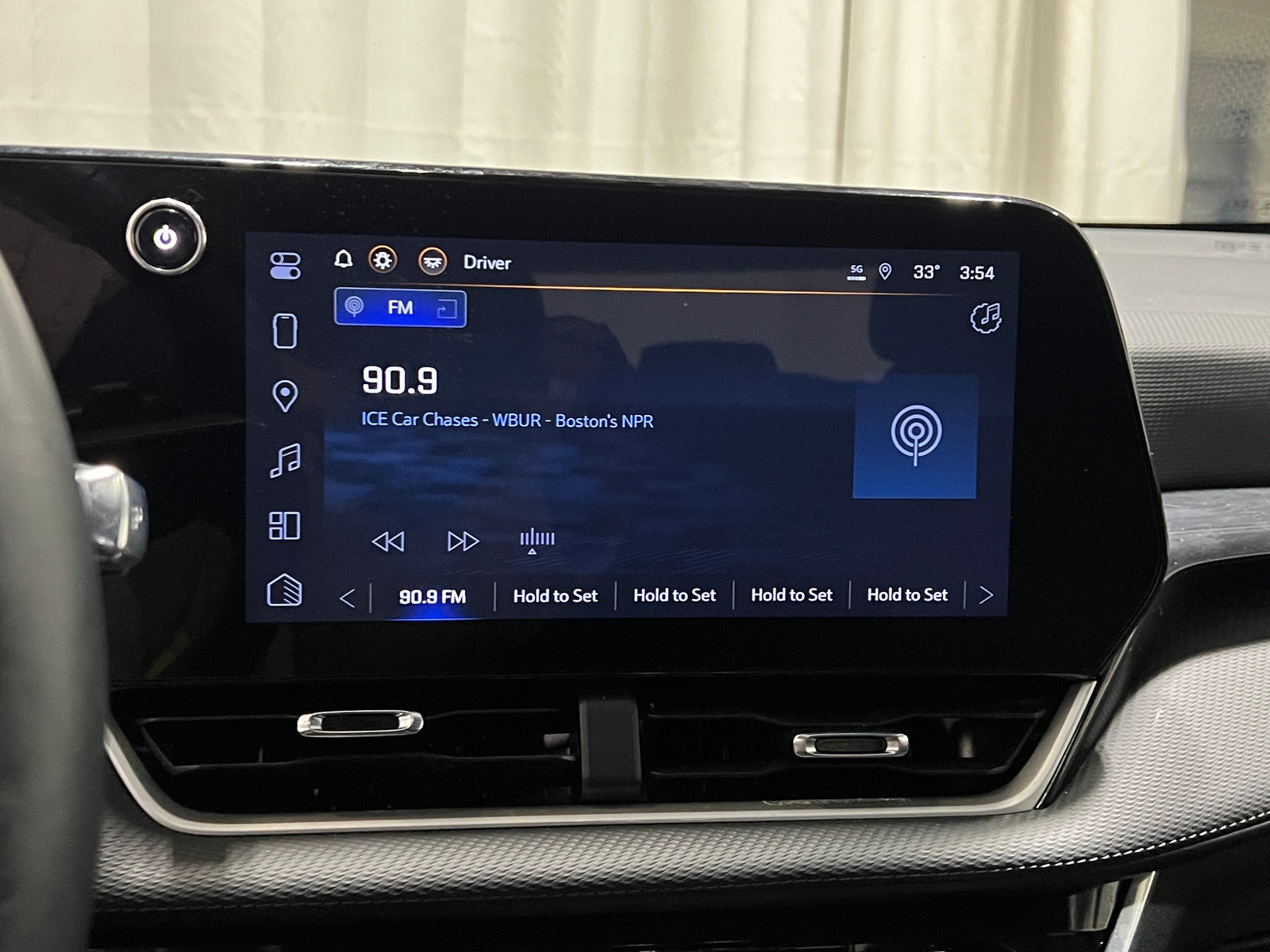 Thumbnail: 2025 Chevrolet Equinox - 4