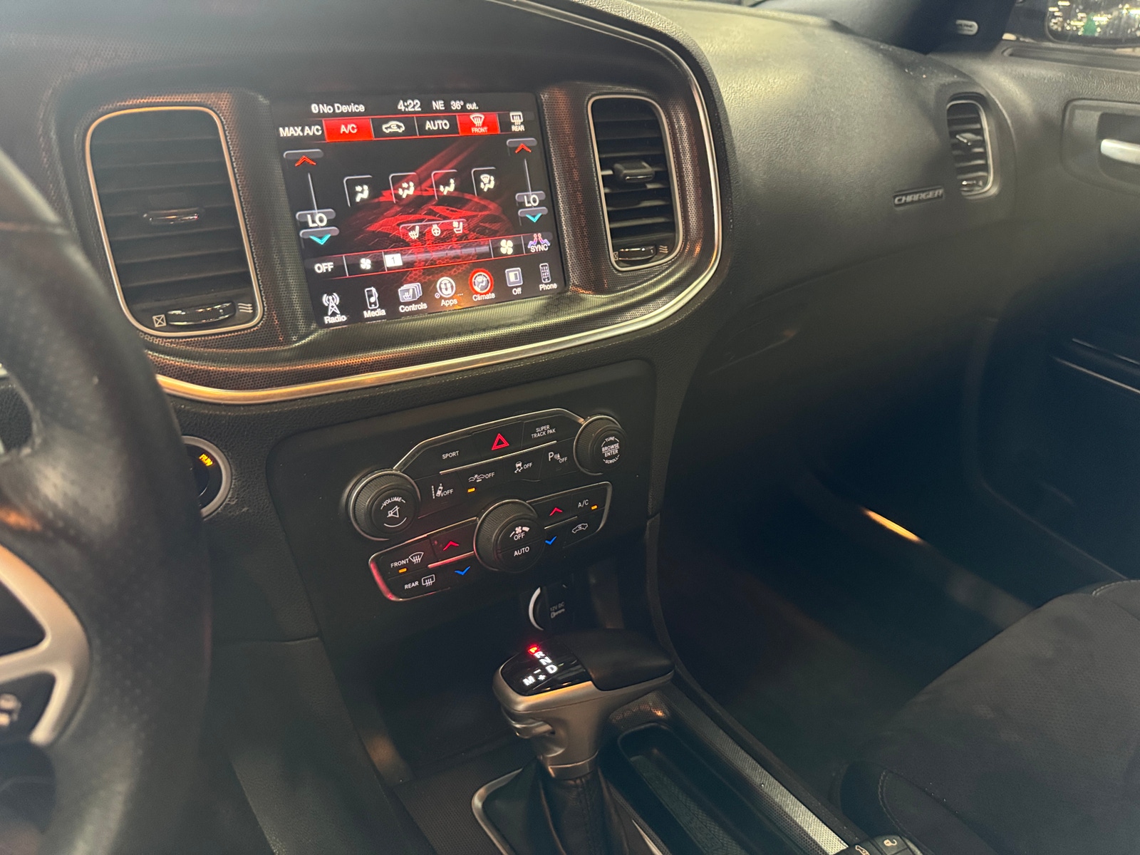 Thumbnail: 2015 Dodge Charger - 4