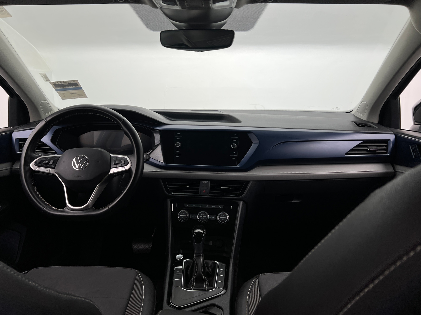 Thumbnail: 2024 Volkswagen Taos - 2