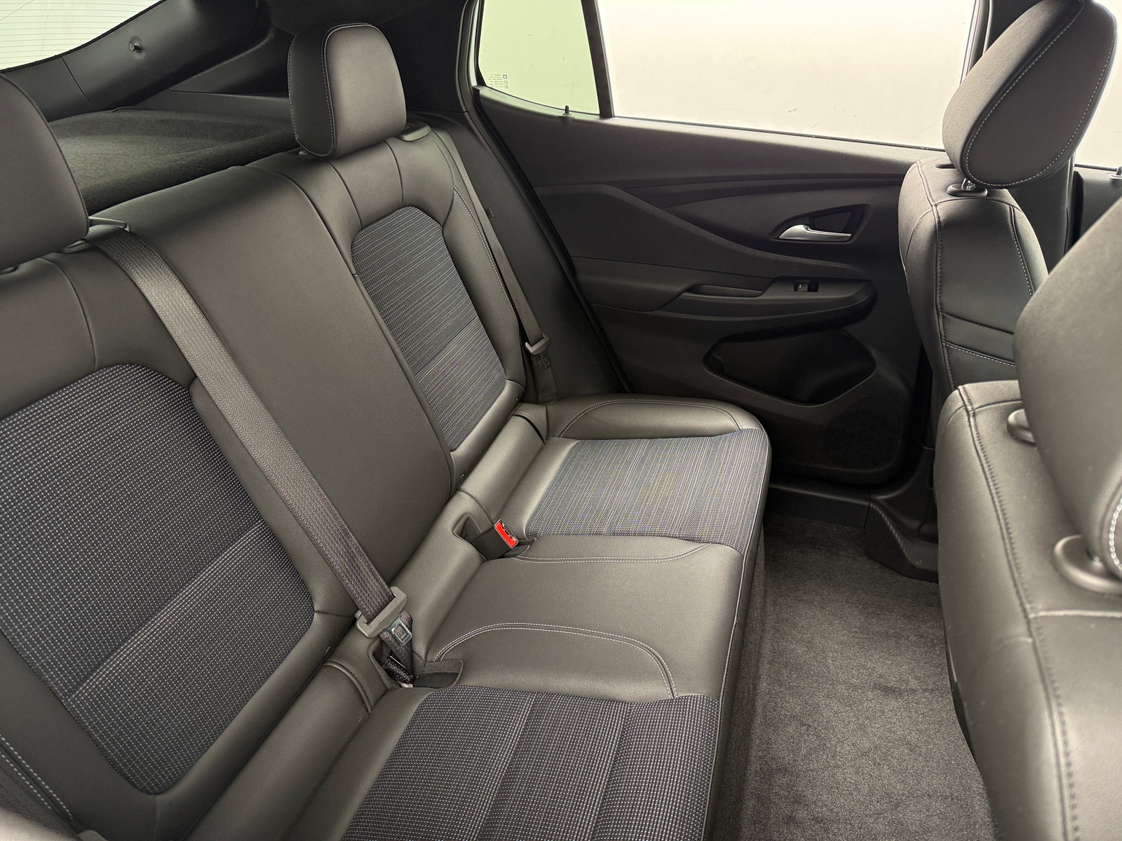 Thumbnail: 2025 Buick Envista - 6