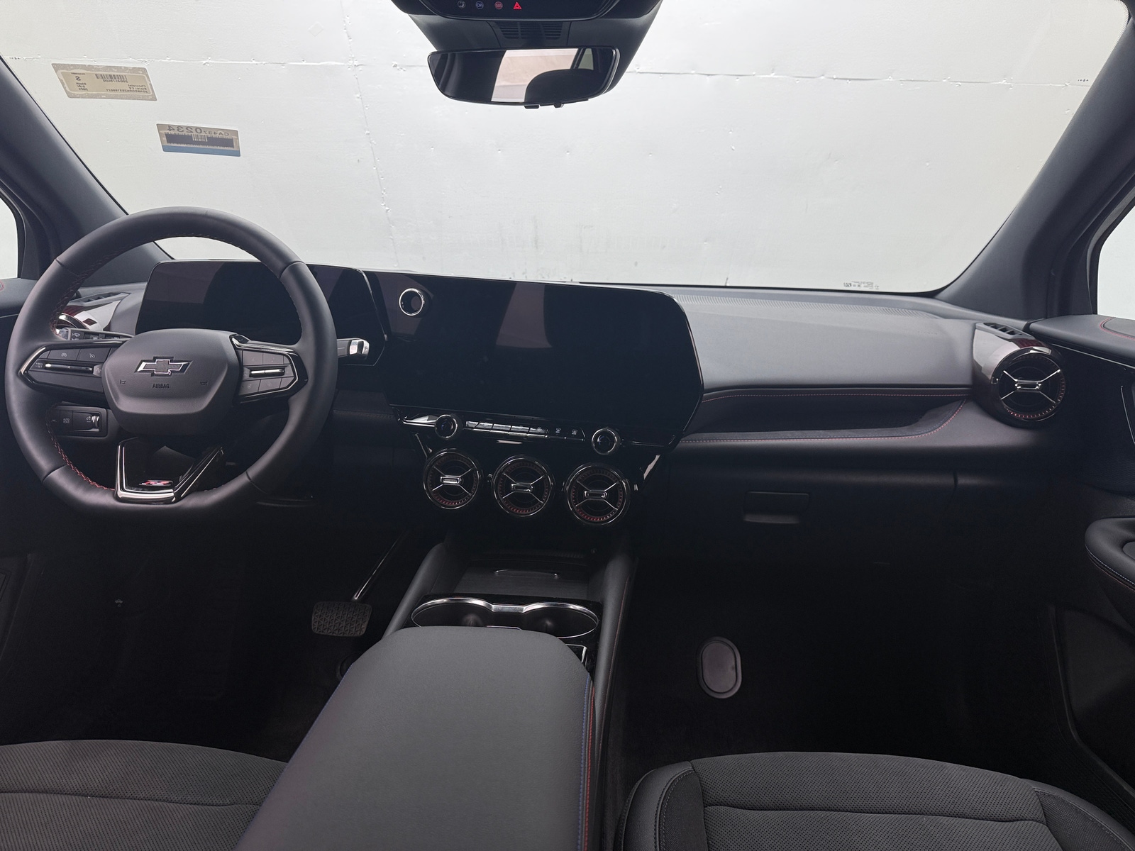 Thumbnail: 2025 Chevrolet Blazer EV - 2