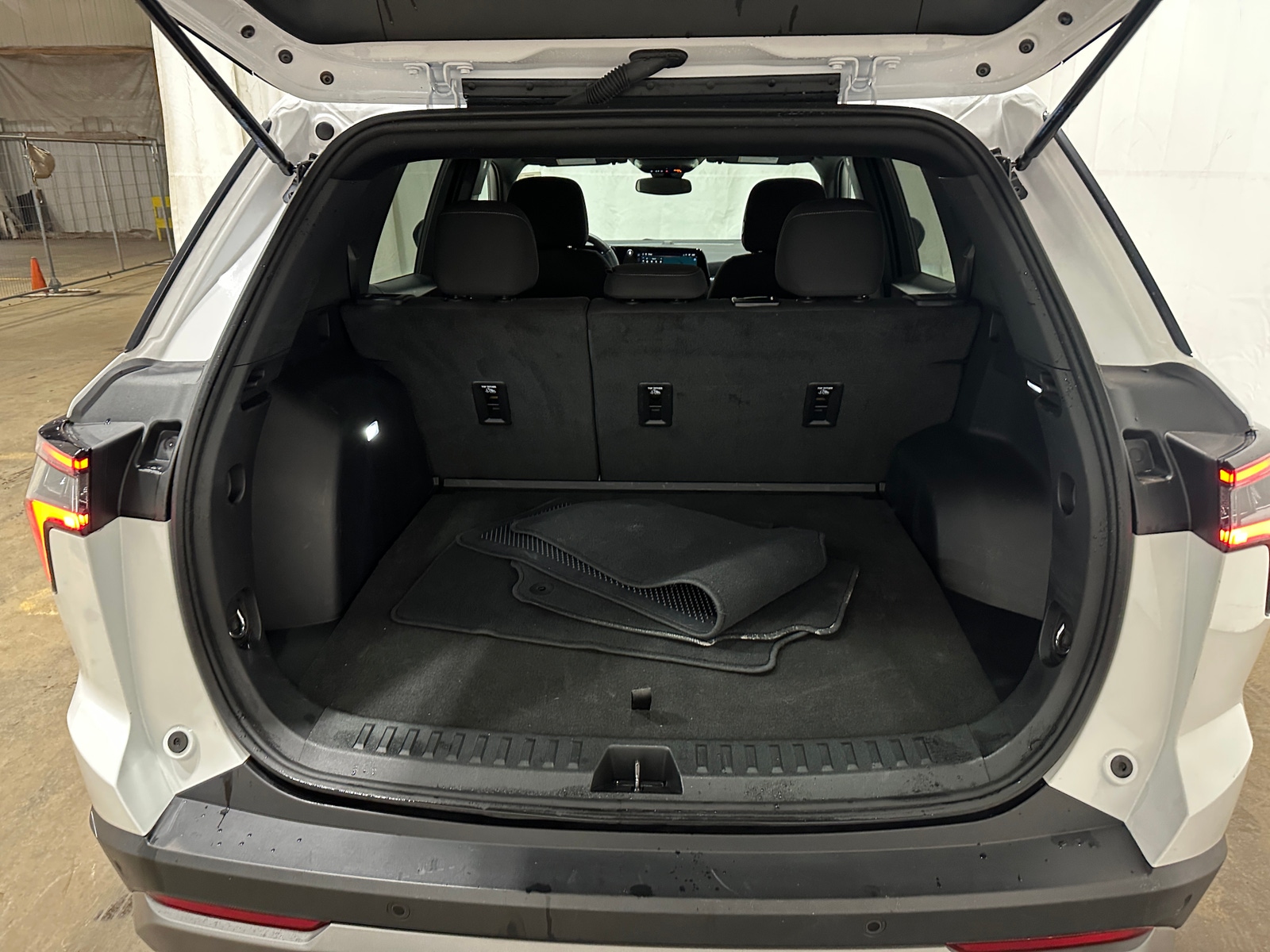 Thumbnail: 2025 Chevrolet Equinox - 7