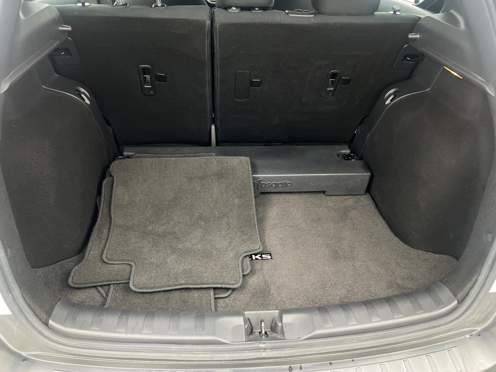 Thumbnail: 2019 Nissan Kicks - 7