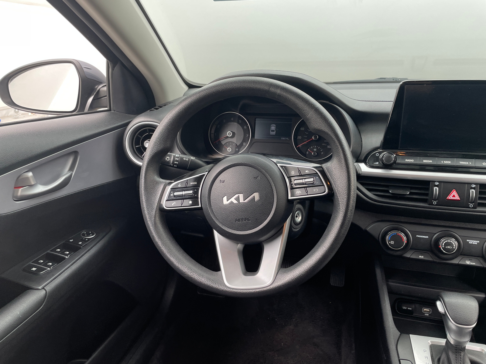 Thumbnail: 2024 Kia Forte - 5