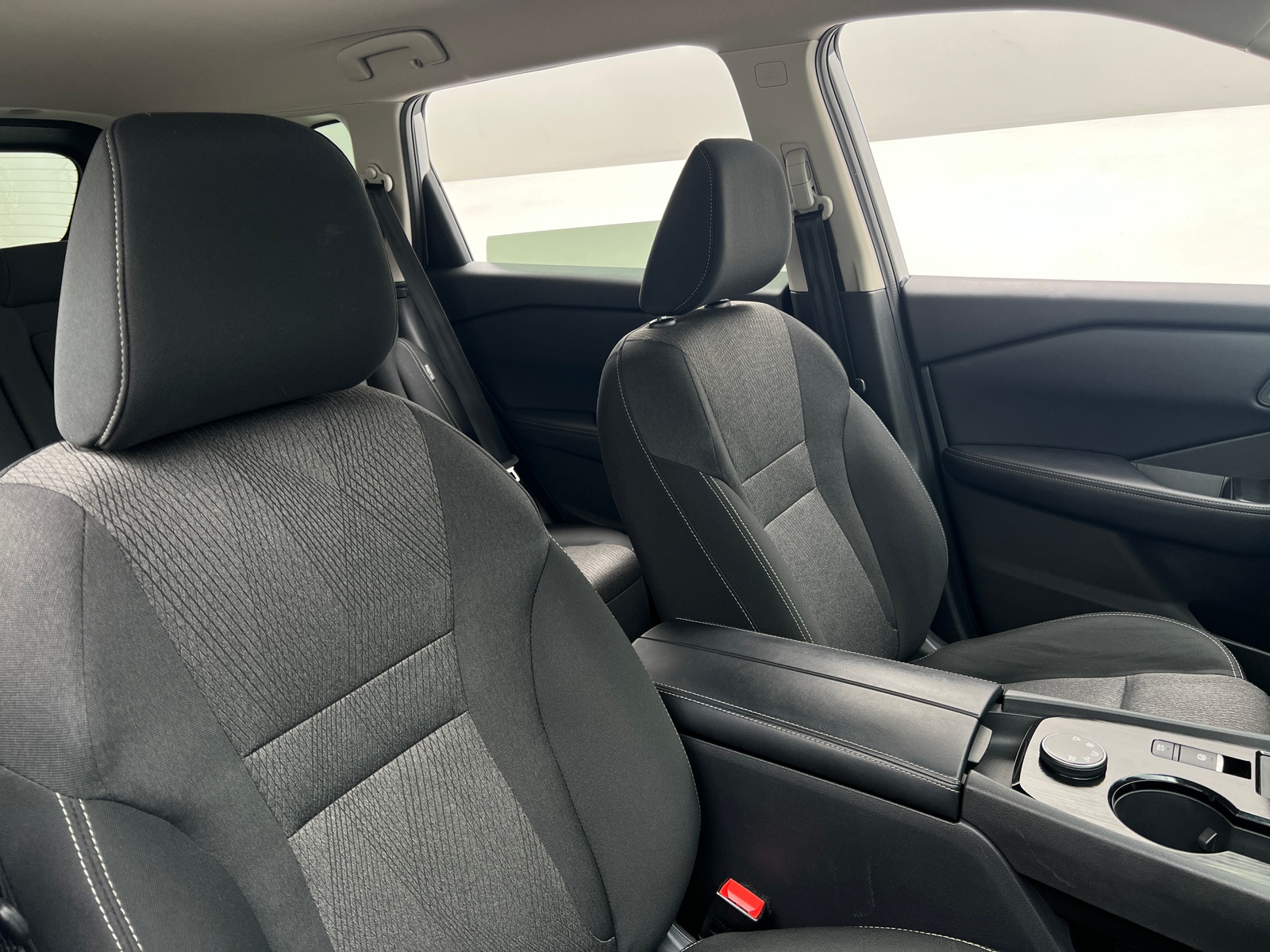 Thumbnail: 2025 Nissan Rogue - 2