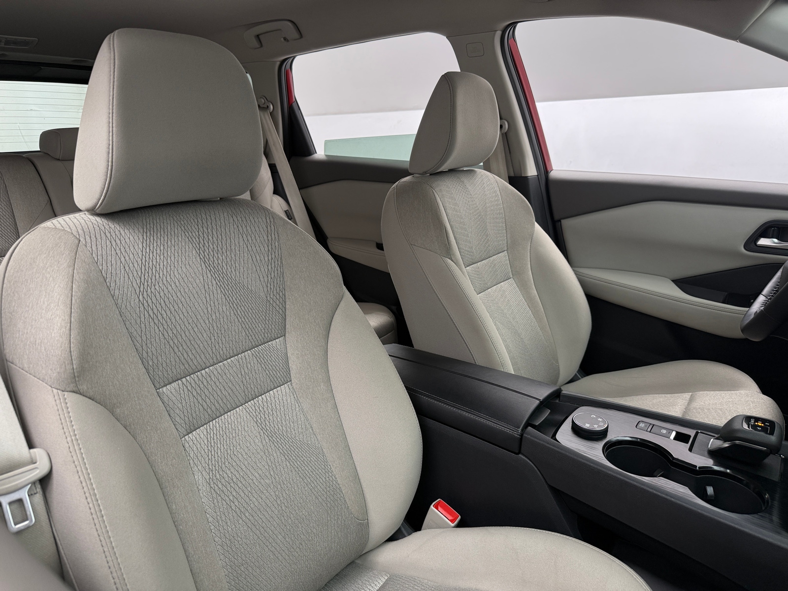 Thumbnail: 2025 Nissan Rogue - 2