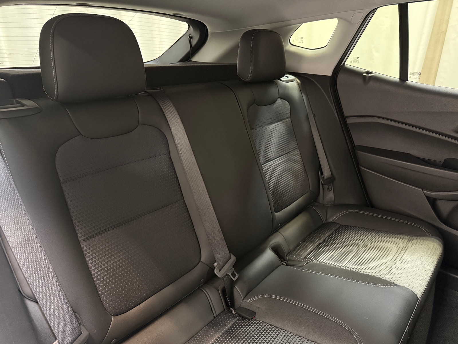 Thumbnail: 2025 Chevrolet Trax - 6