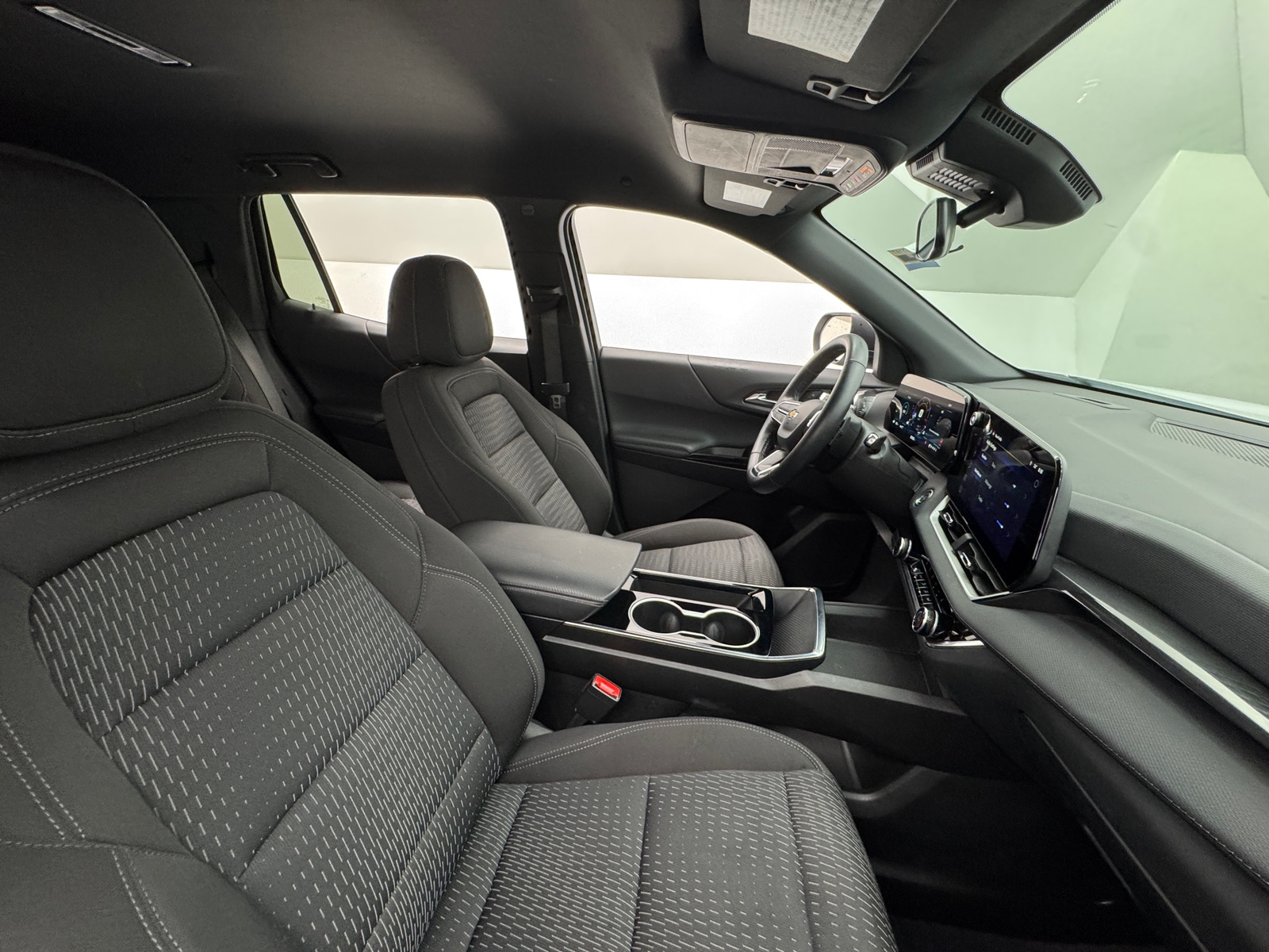 Thumbnail: 2025 Chevrolet Equinox - 2