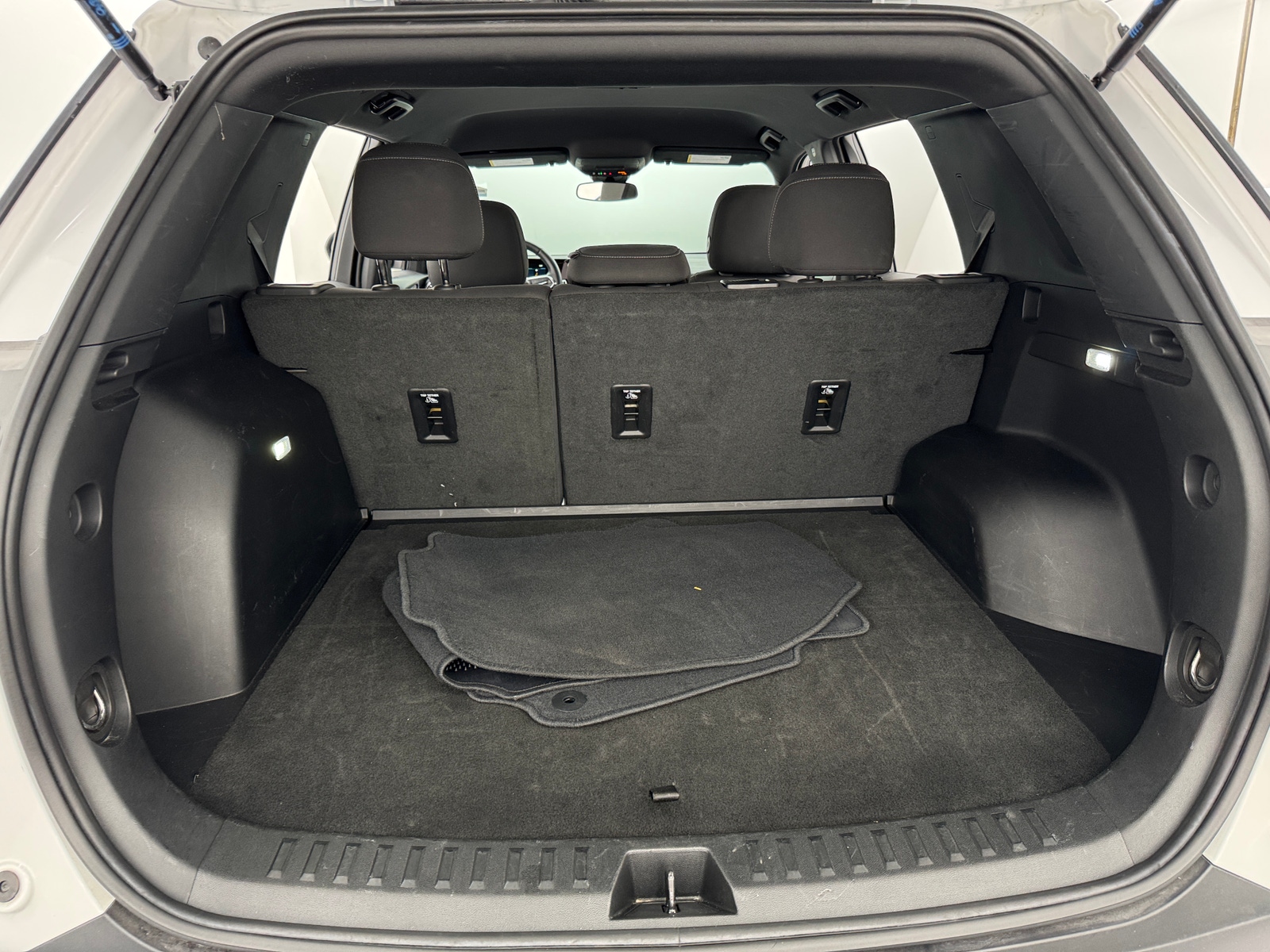 Thumbnail: 2025 Chevrolet Equinox - 7