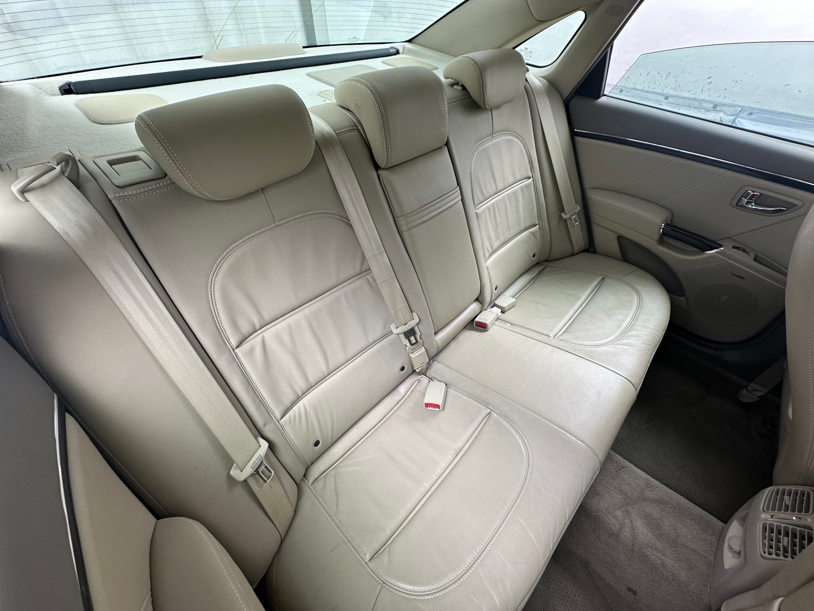 Thumbnail: 2010 Hyundai Azera - 5