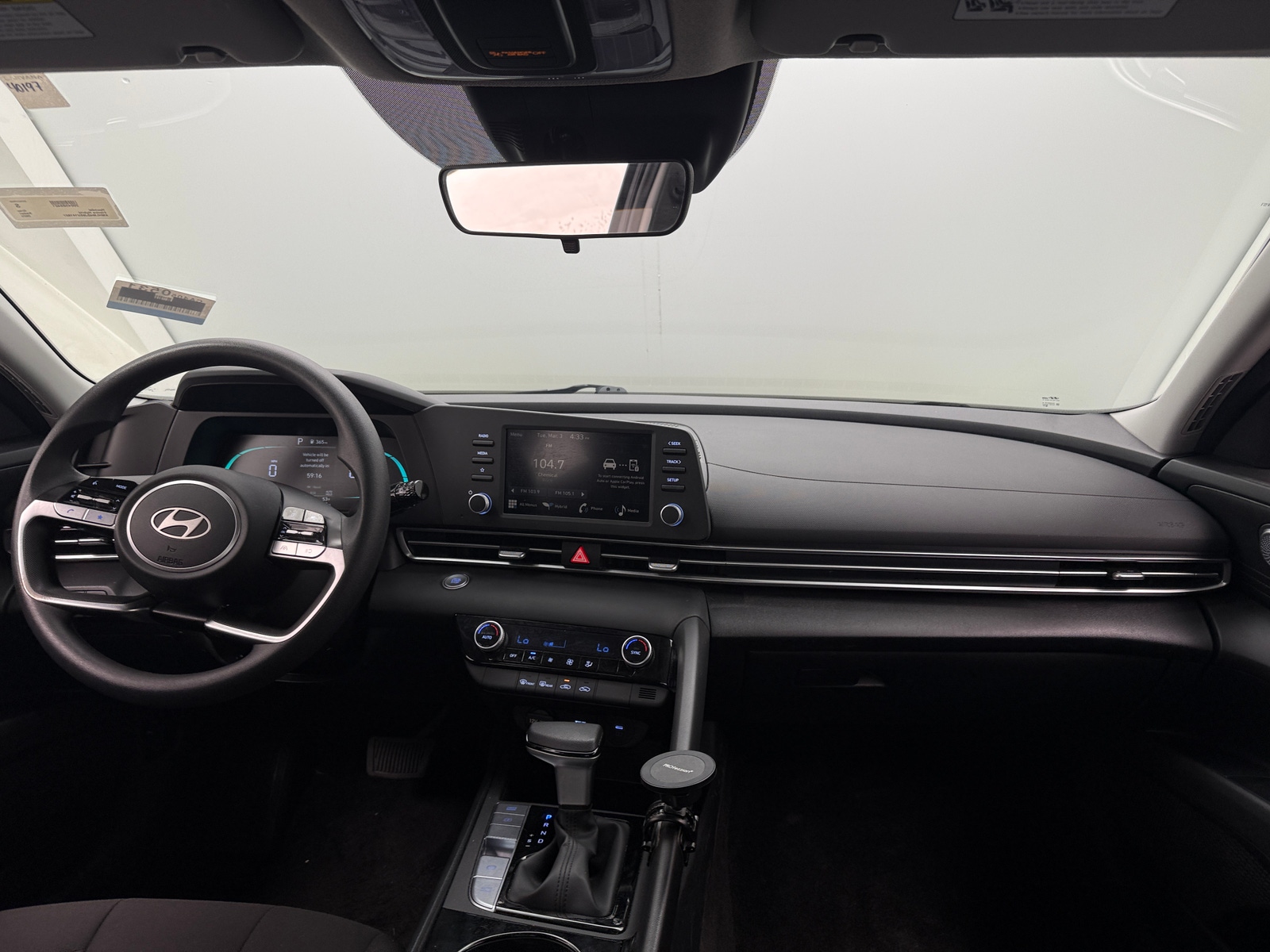 Thumbnail: 2025 Hyundai Elantra - 3