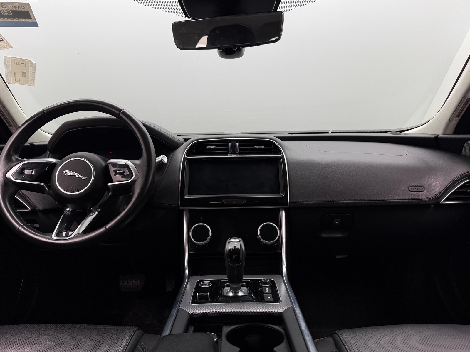 Thumbnail: 2020 Jaguar XE - 2