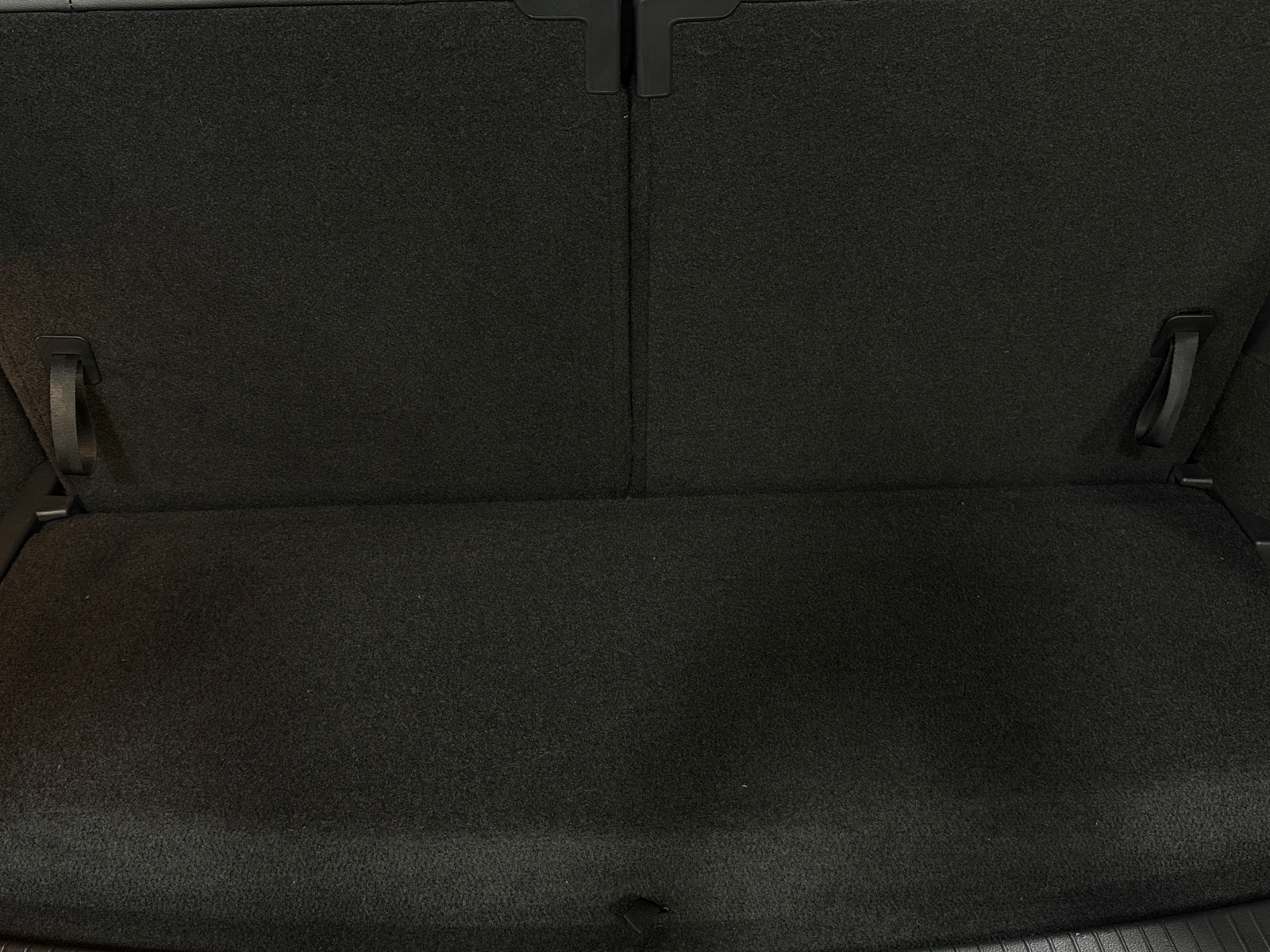 Thumbnail: 2021 Volkswagen Tiguan - 6