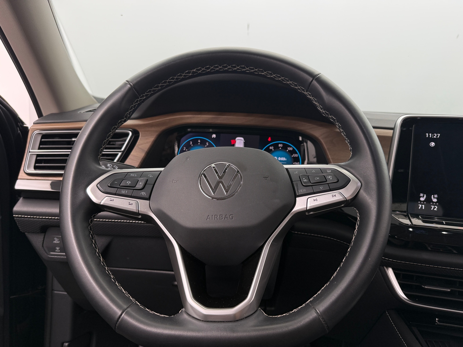 Thumbnail: 2025 Volkswagen Atlas - 4