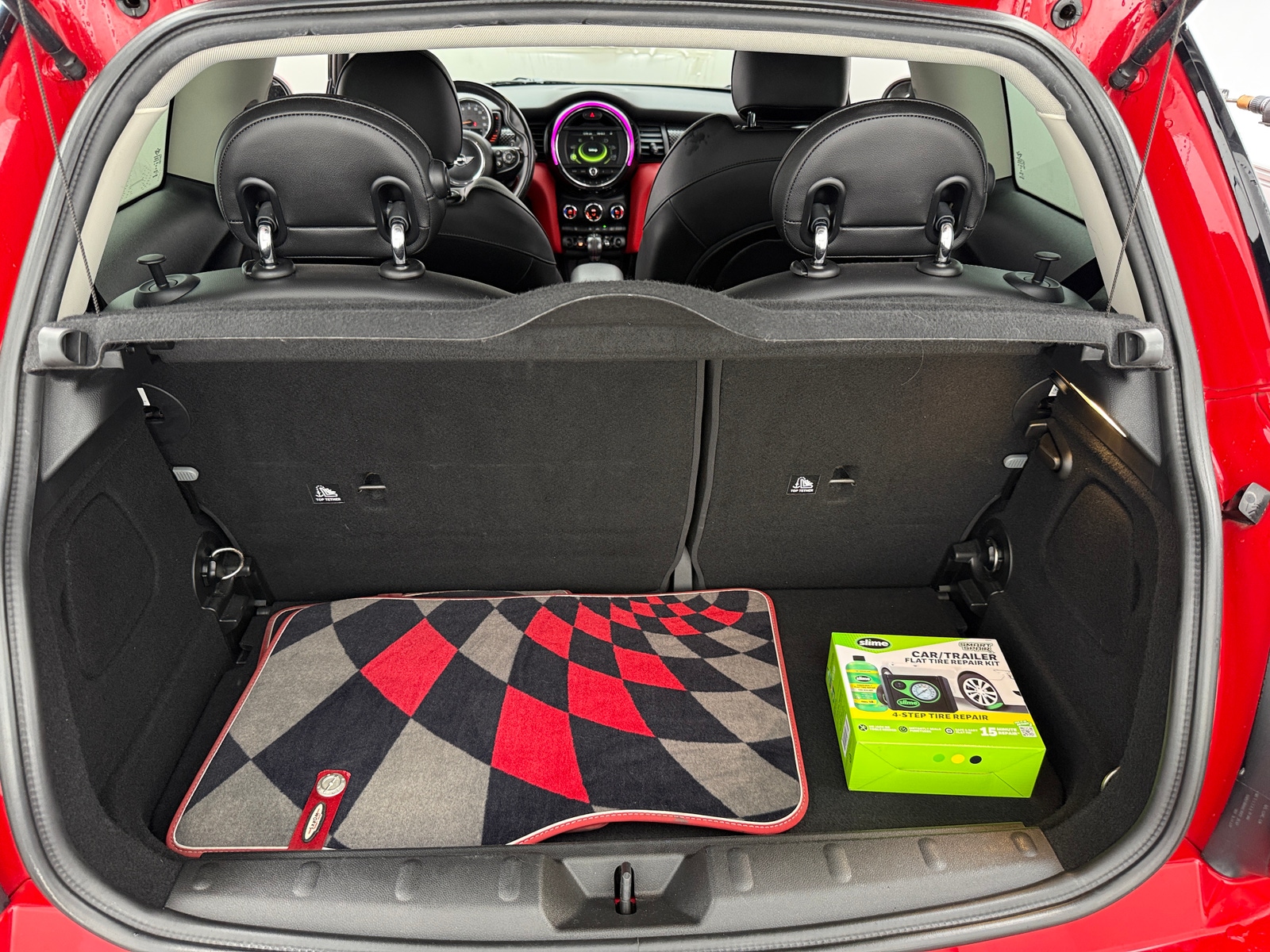 Thumbnail: 2017 MINI Cooper Hardtop - 6