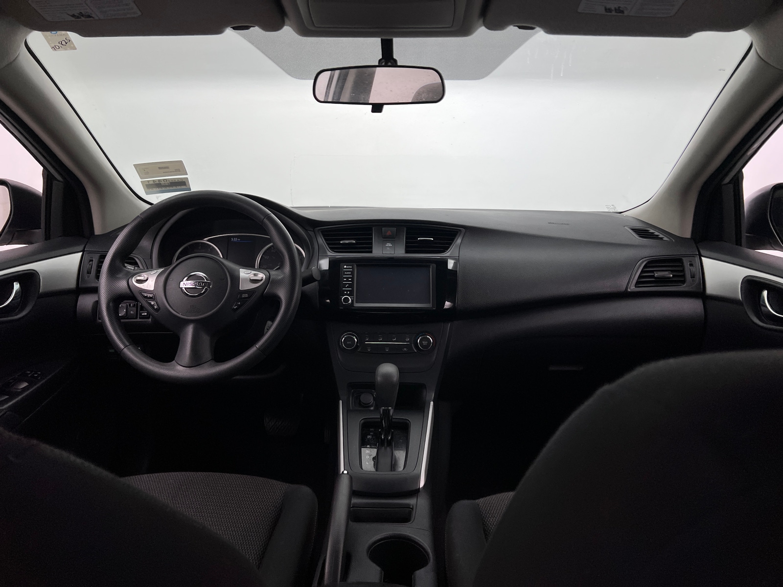 Thumbnail: 2019 Nissan Sentra - 3