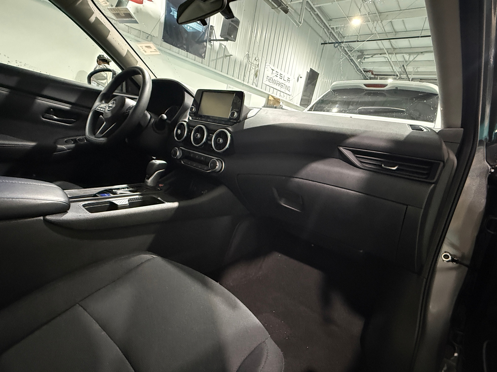 Thumbnail: 2025 Nissan Sentra - 3