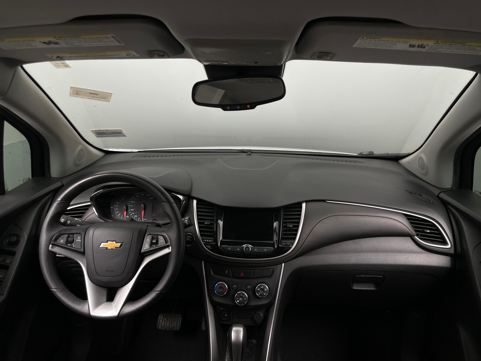 Thumbnail: 2020 Chevrolet Trax - 3