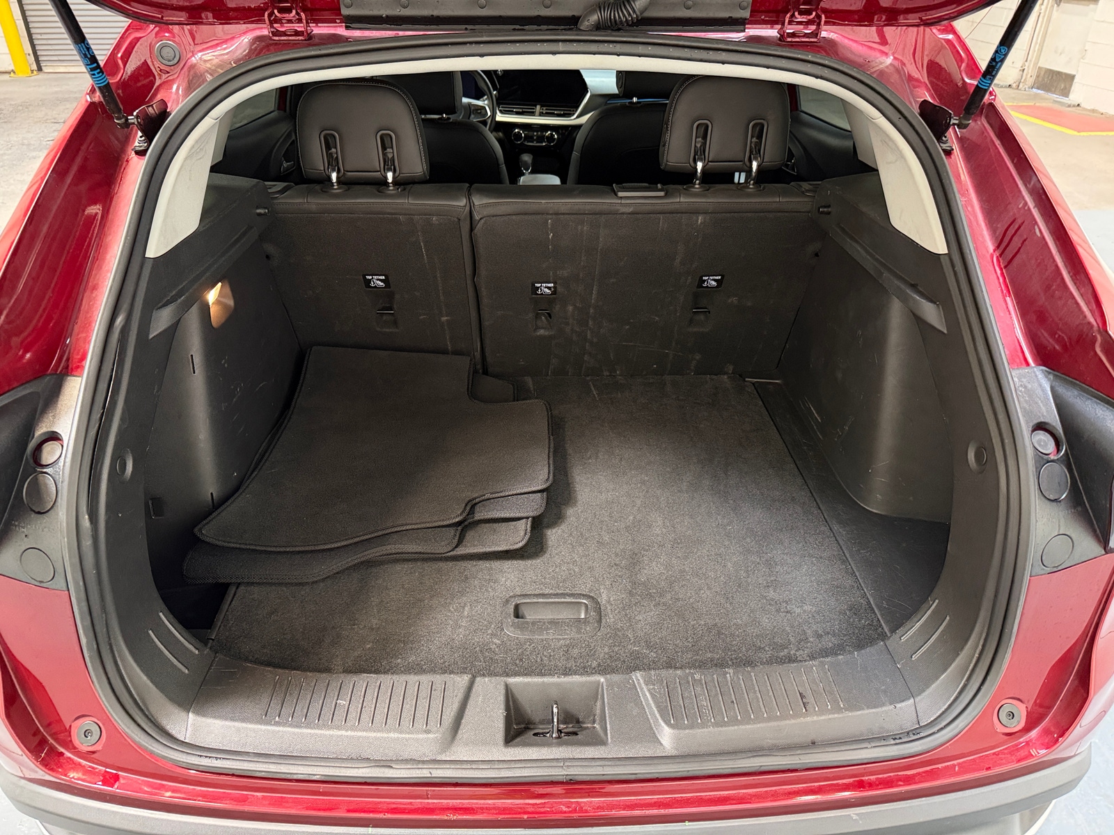 Thumbnail: 2025 Chevrolet Trax - 7