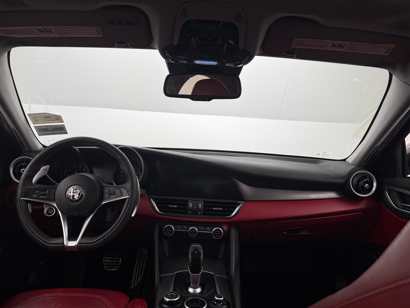 Thumbnail: 2019 Alfa Romeo Giulia - 2