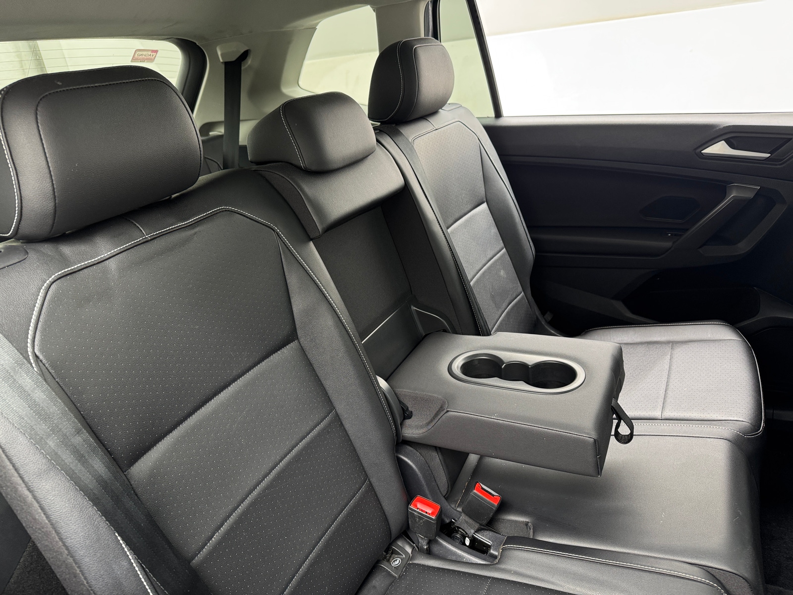 Thumbnail: 2021 Volkswagen Tiguan - 5