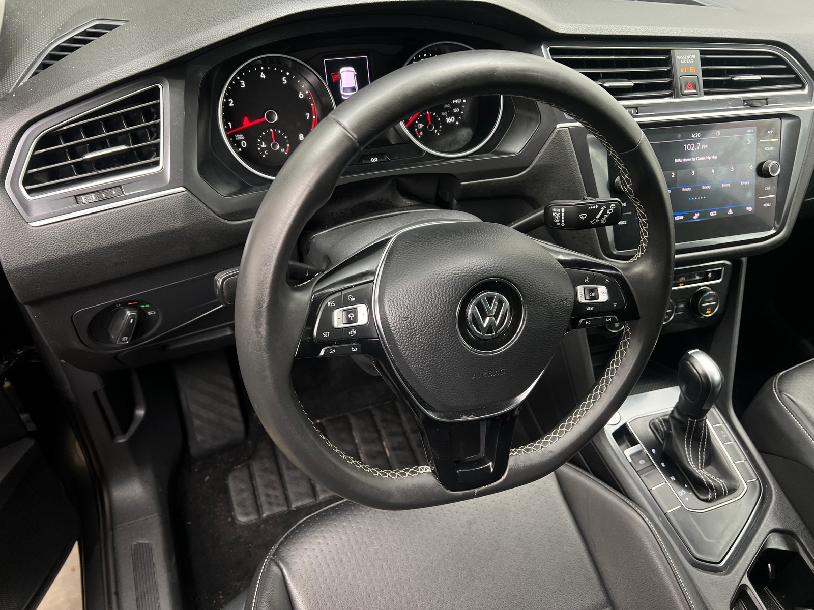 Thumbnail: 2021 Volkswagen Tiguan - 4