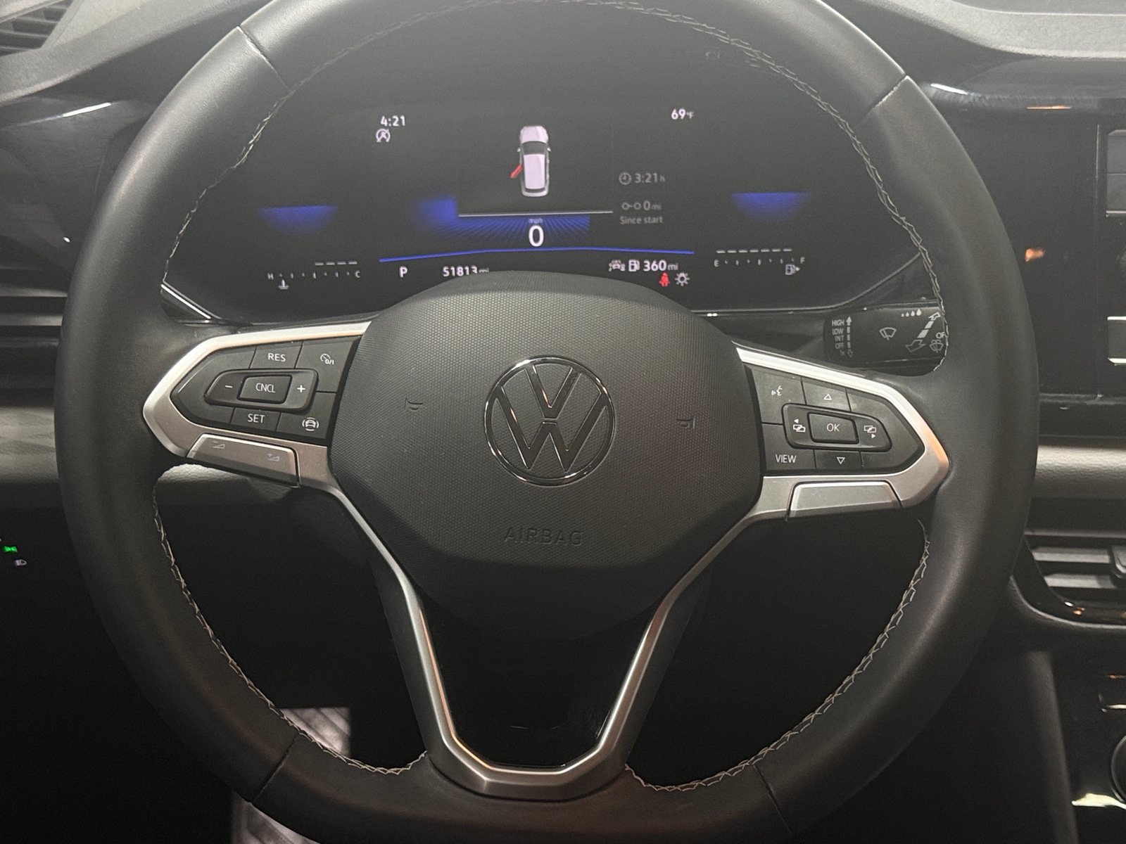 Thumbnail: 2023 Volkswagen Taos - 5