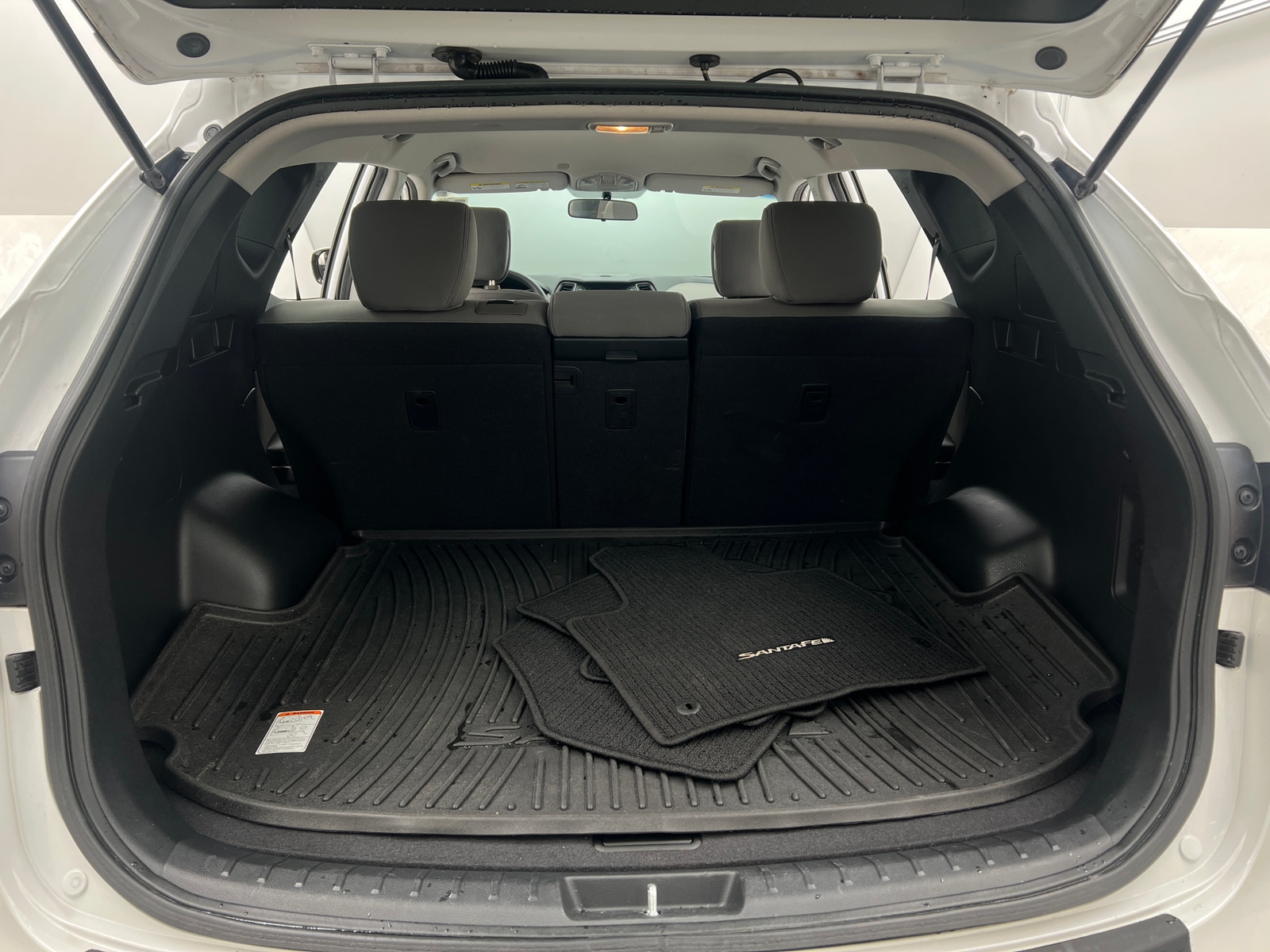 Thumbnail: 2016 Hyundai Santa Fe - 7