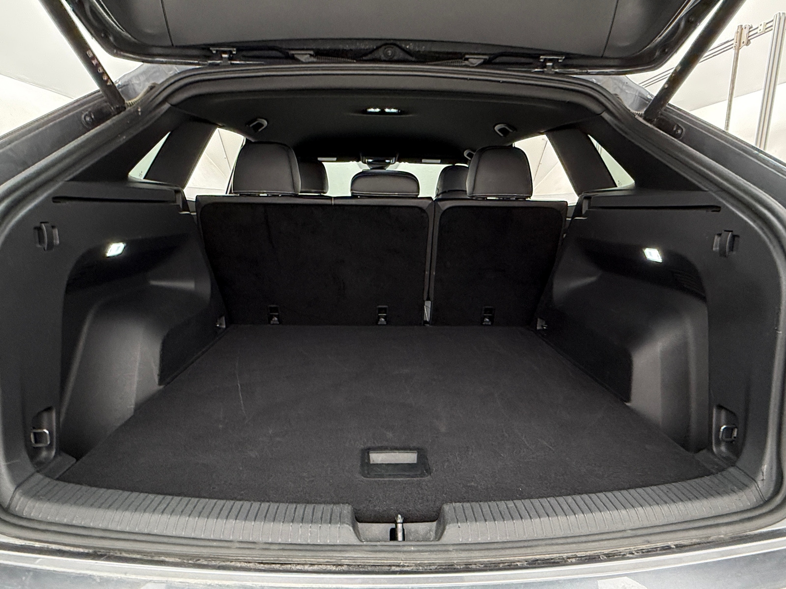 Thumbnail: 2025 Volkswagen Atlas - 6