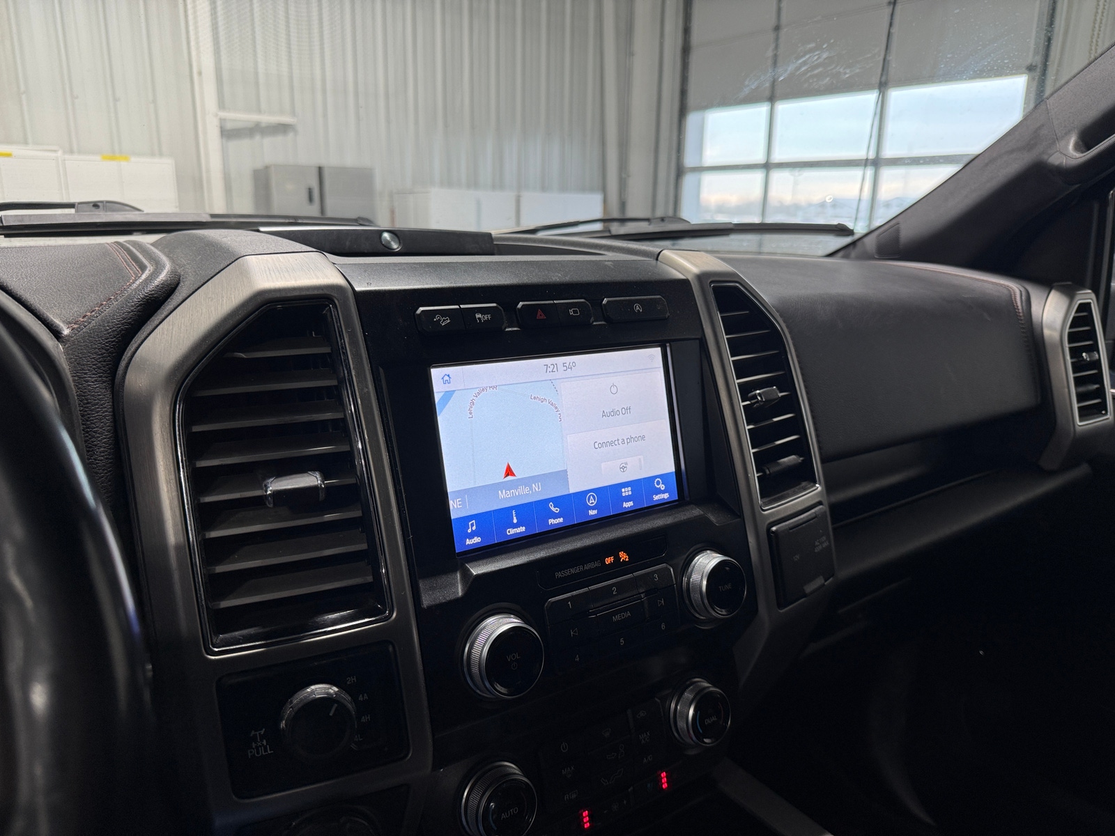 Thumbnail: 2020 Ford Econoline - 4