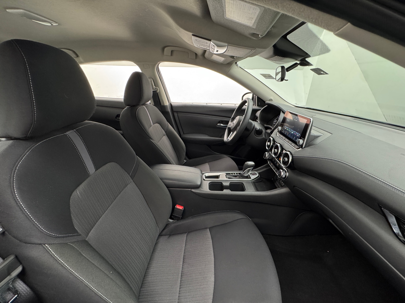 Thumbnail: 2025 Nissan Sentra - 2