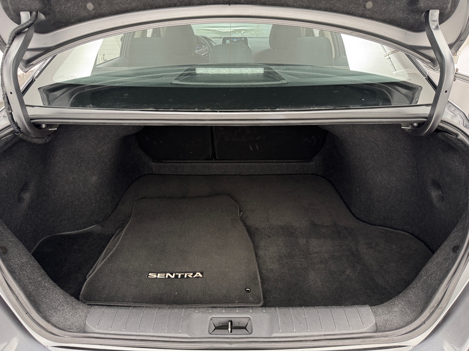 Thumbnail: 2025 Nissan Sentra - 7