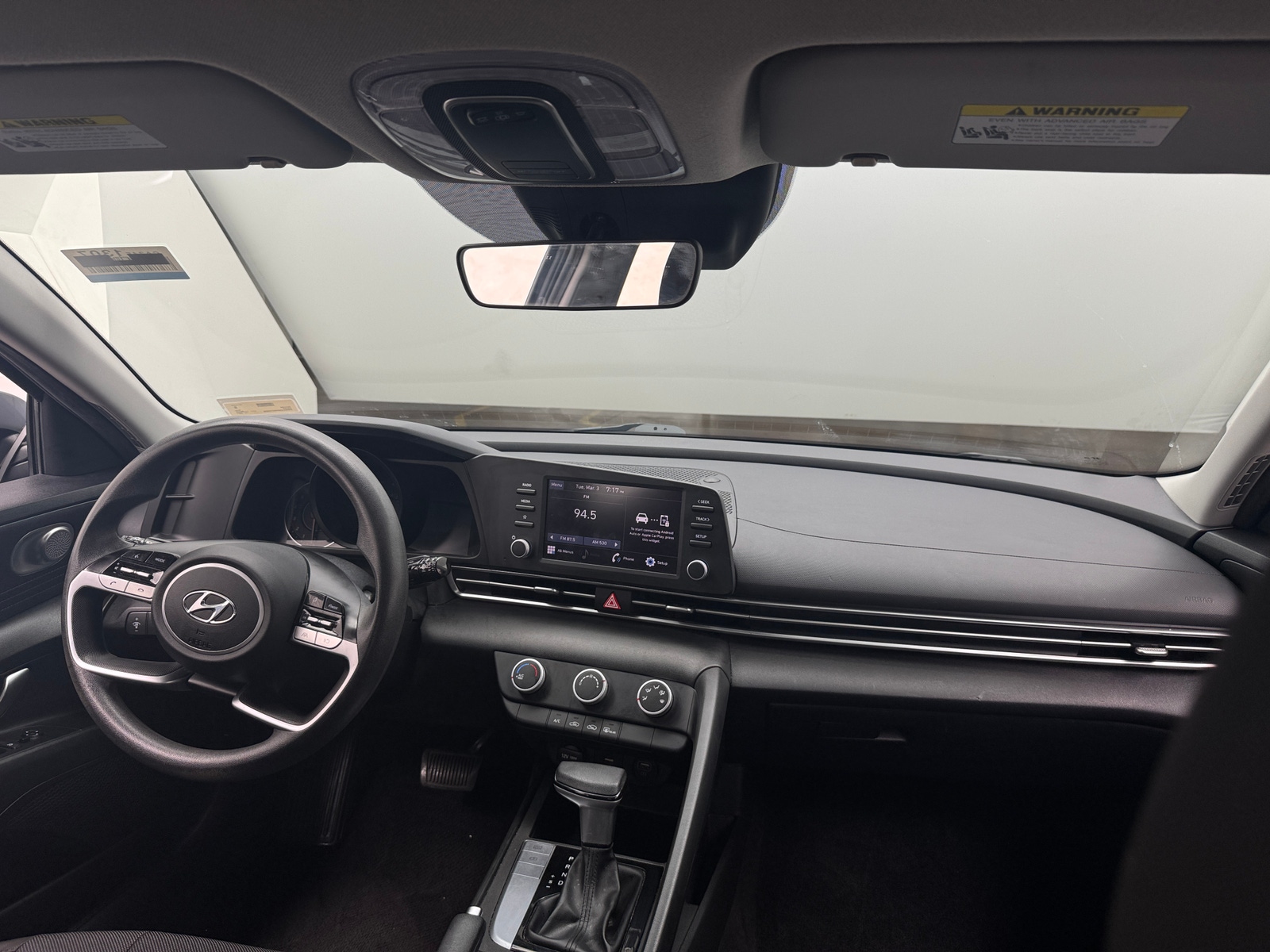 Thumbnail: 2021 Hyundai Elantra - 3