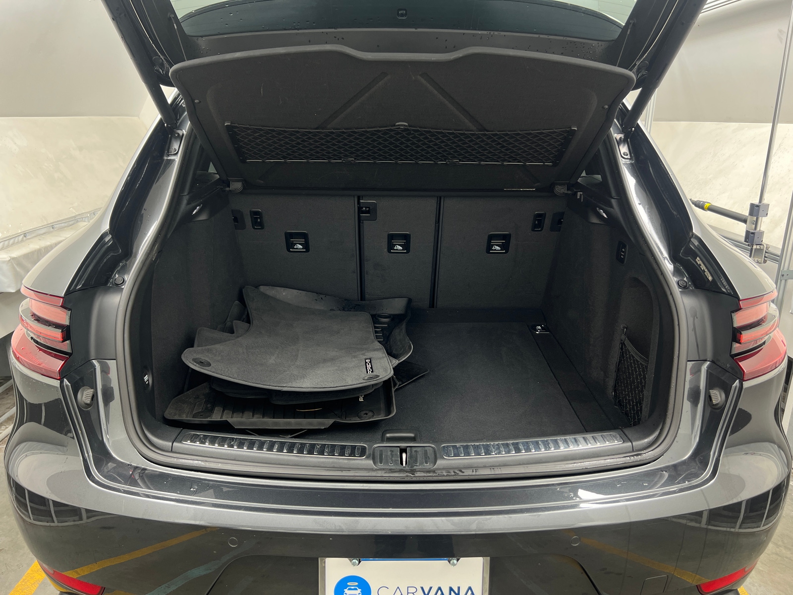 Thumbnail: 2017 Porsche Macan - 6