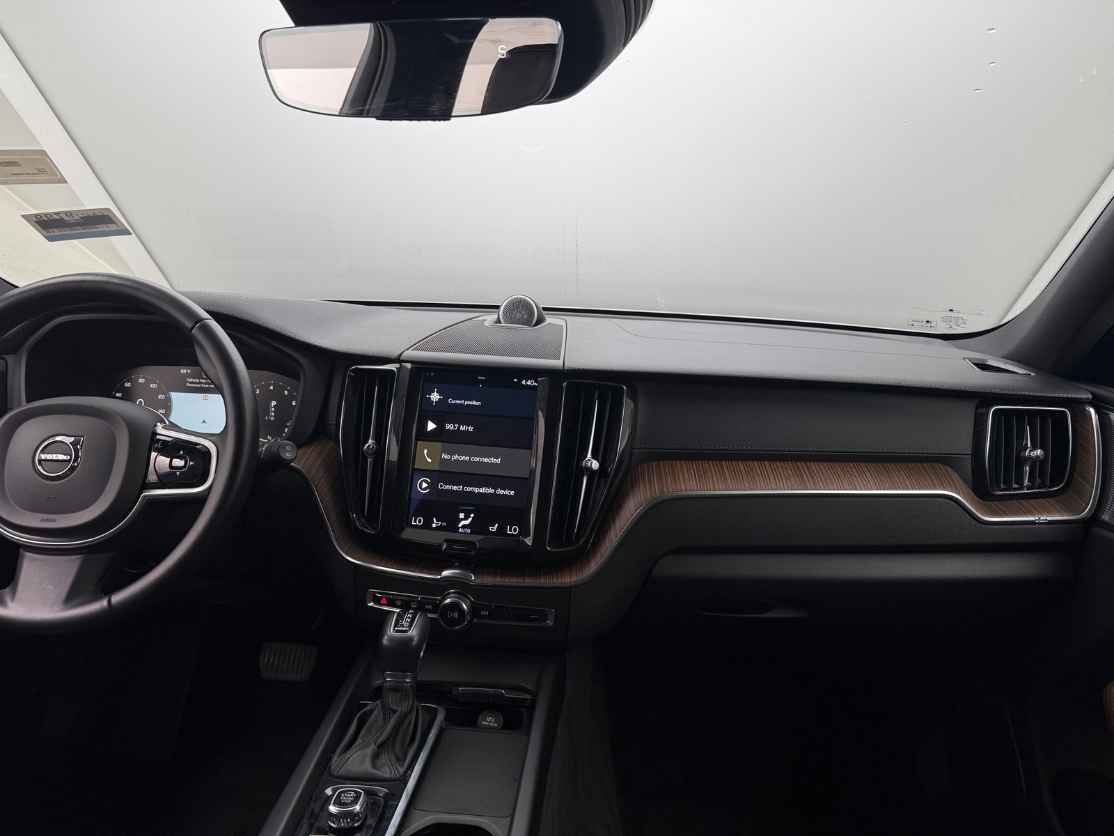 Thumbnail: 2021 Volvo XC60 - 2