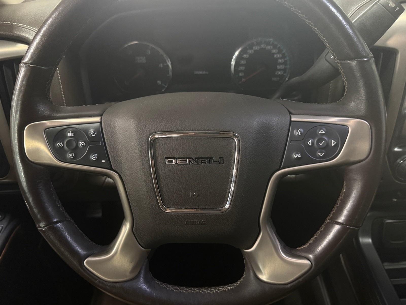 Thumbnail: 2017 GMC Sierra 2500 - 4