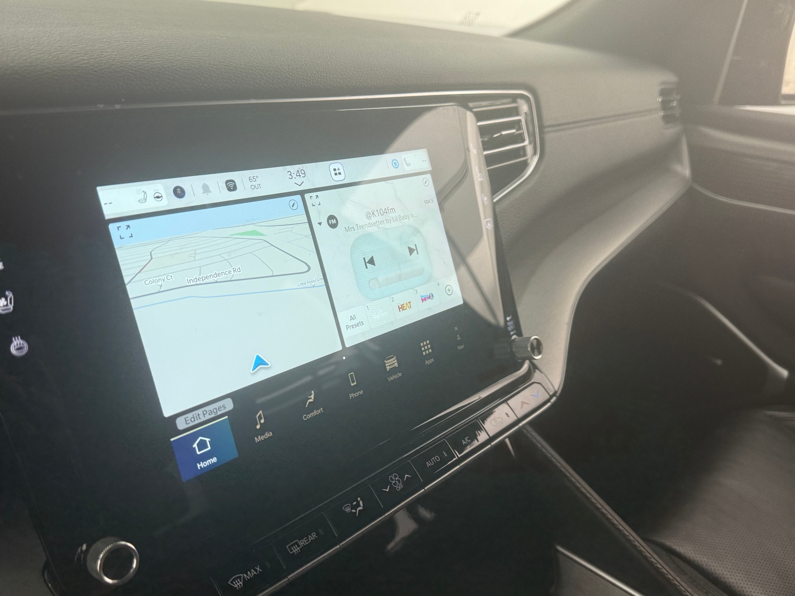 Thumbnail: 2025 Jeep Wagoneer - 3