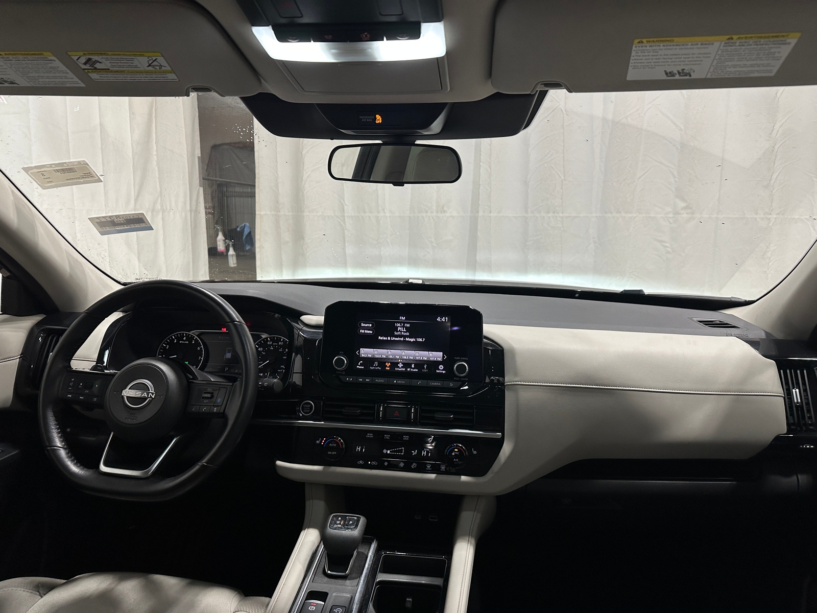 Thumbnail: 2023 Nissan Pathfinder - 3