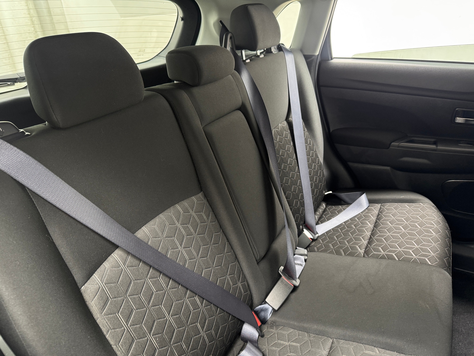 Thumbnail: 2025 Mitsubishi Outlander Sport - 6