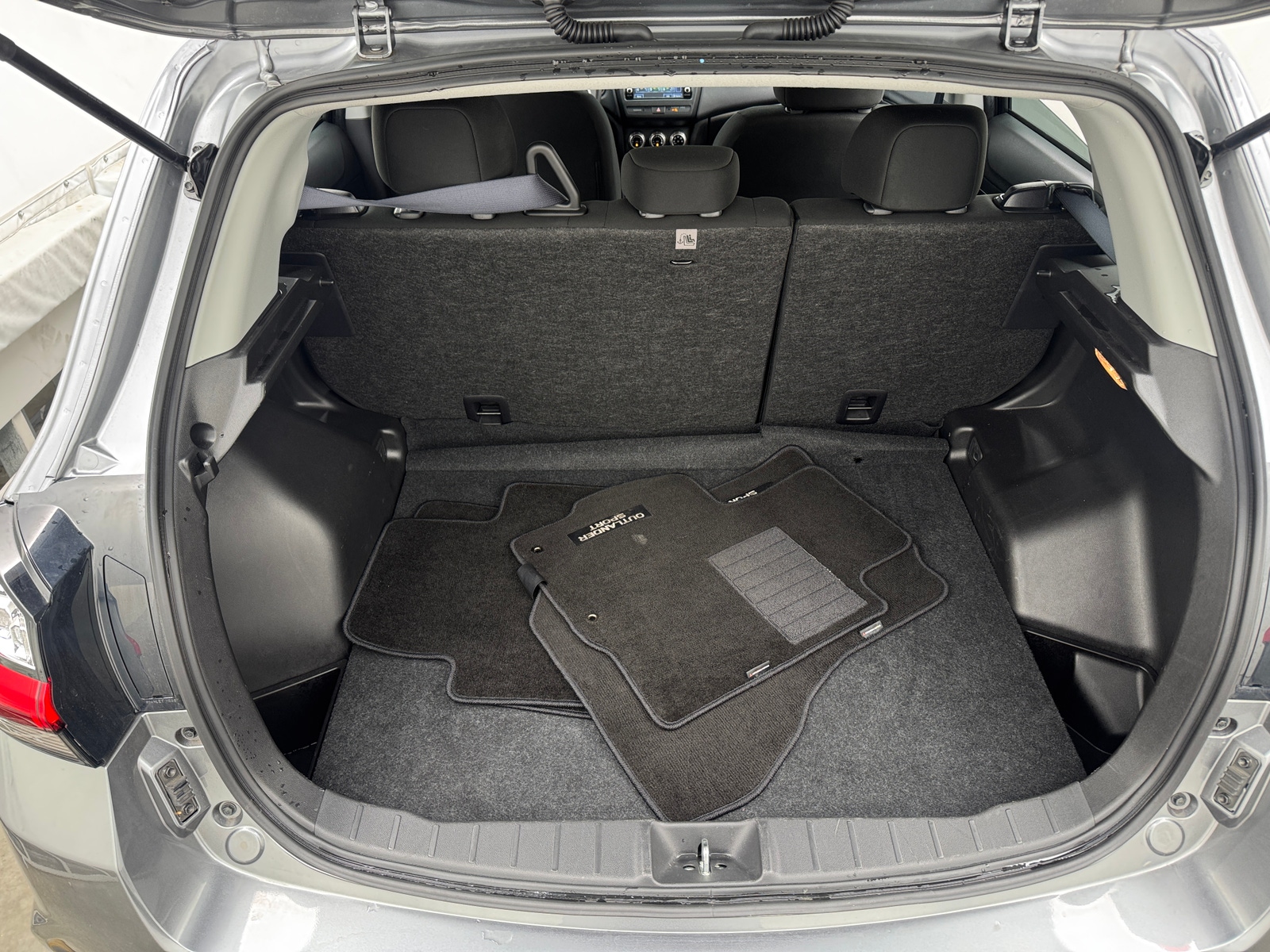 Thumbnail: 2025 Mitsubishi Outlander Sport - 7